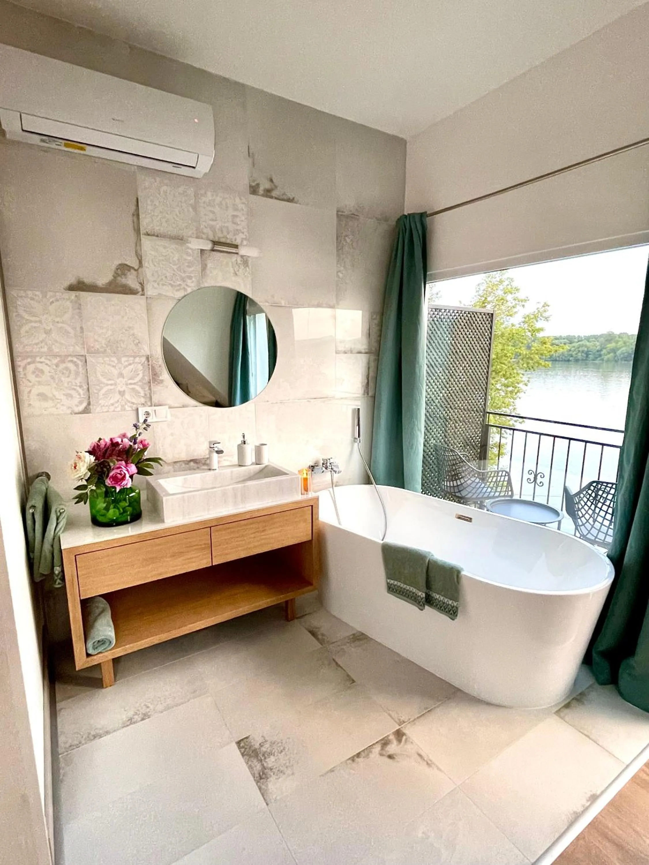 Bathroom in Duna P'Art Panzió