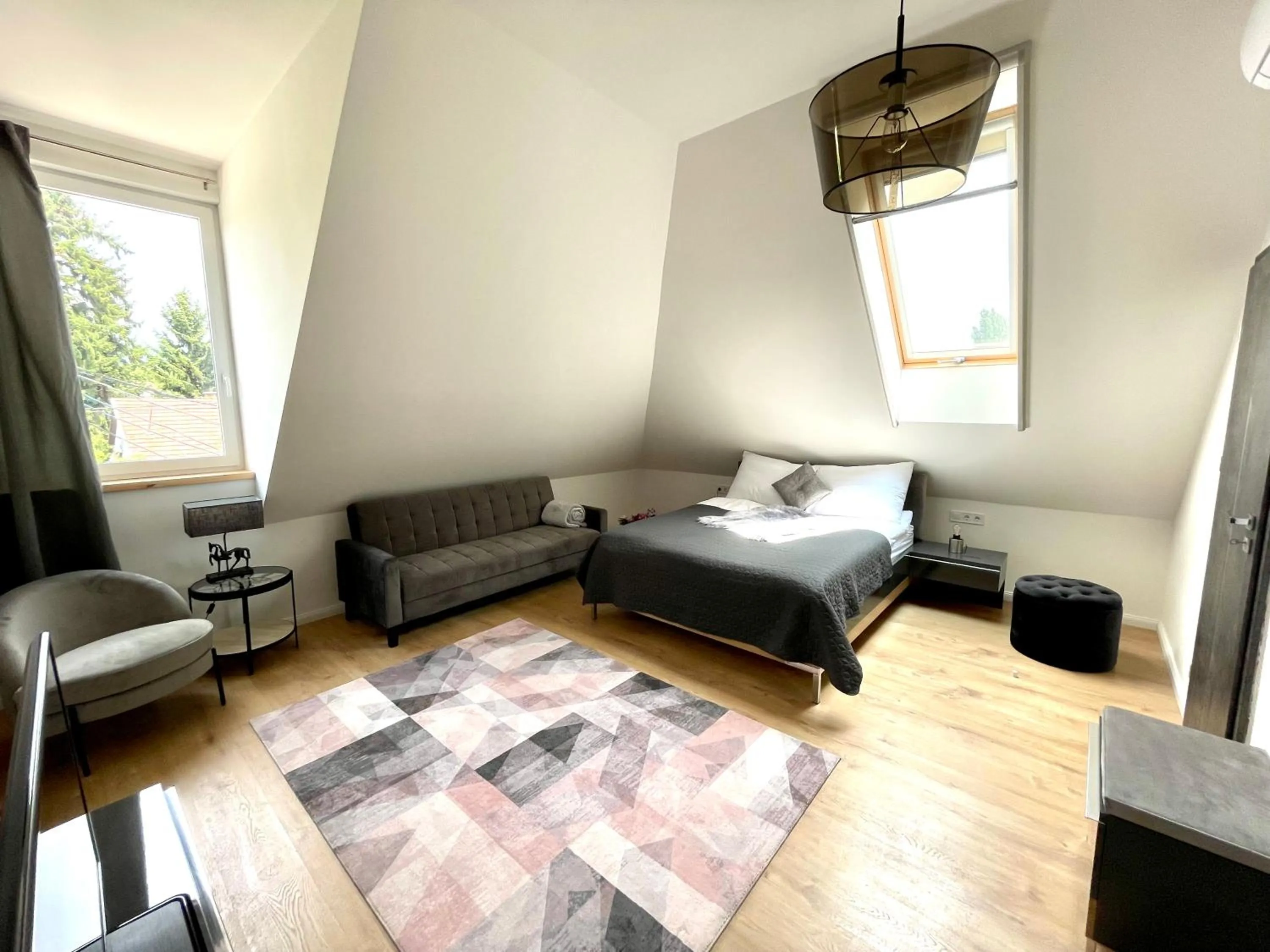 Photo of the whole room, Bed in Duna P'Art Panzió