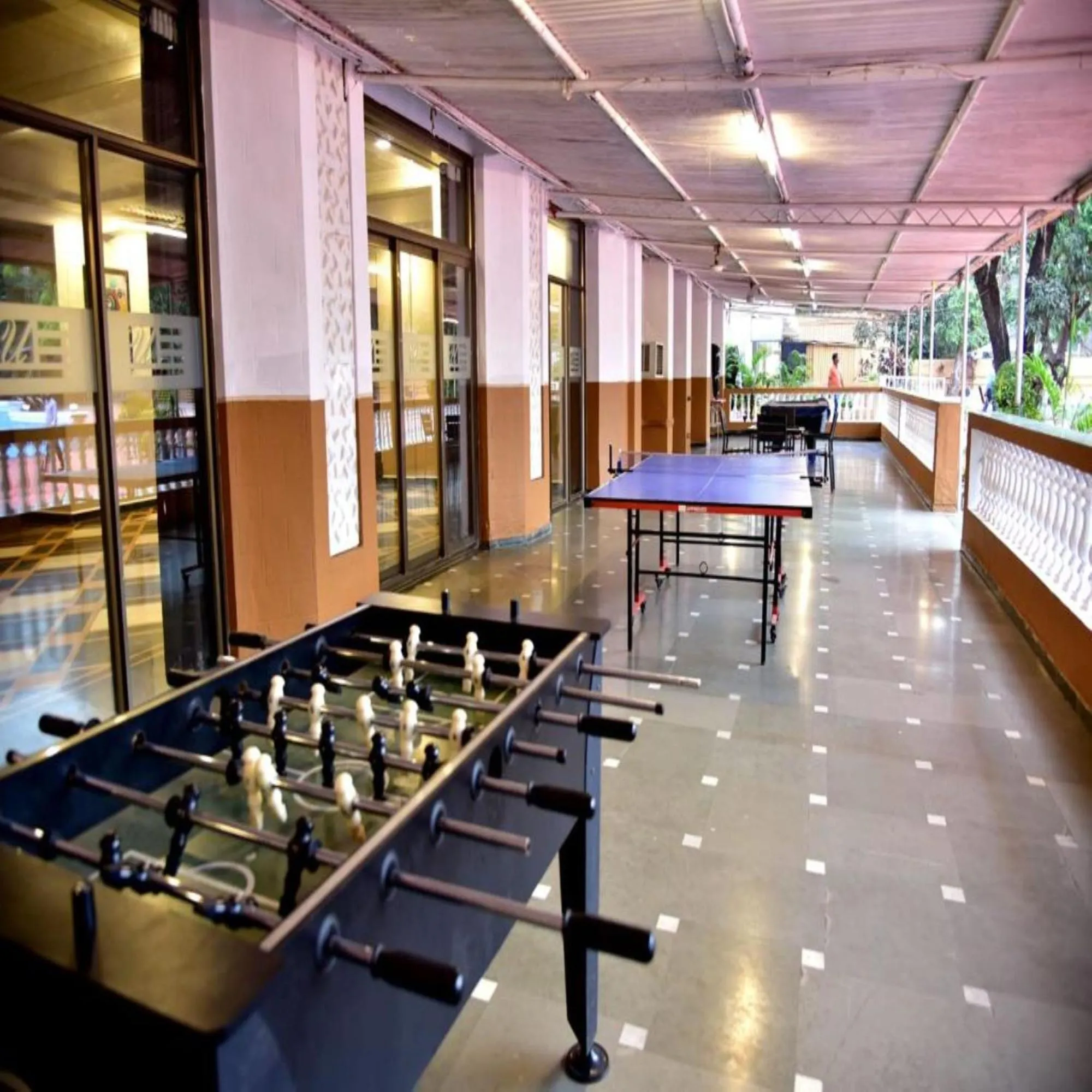 Restaurant/places to eat in Aron Resort Lonavala - Near Old Mumbai Pune Highway