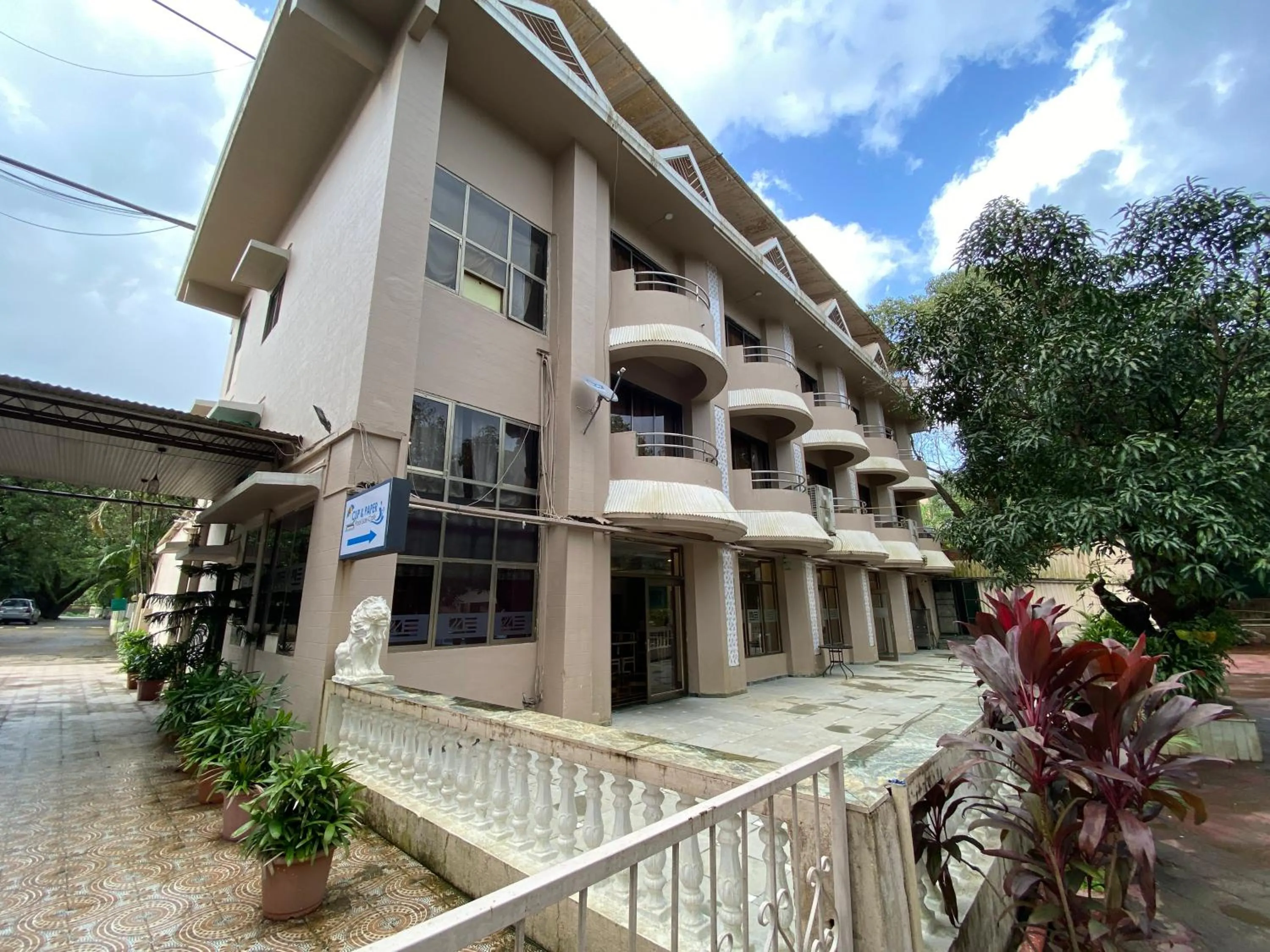 Property building in Aron Resort Lonavala - Near Old Mumbai Pune Highway