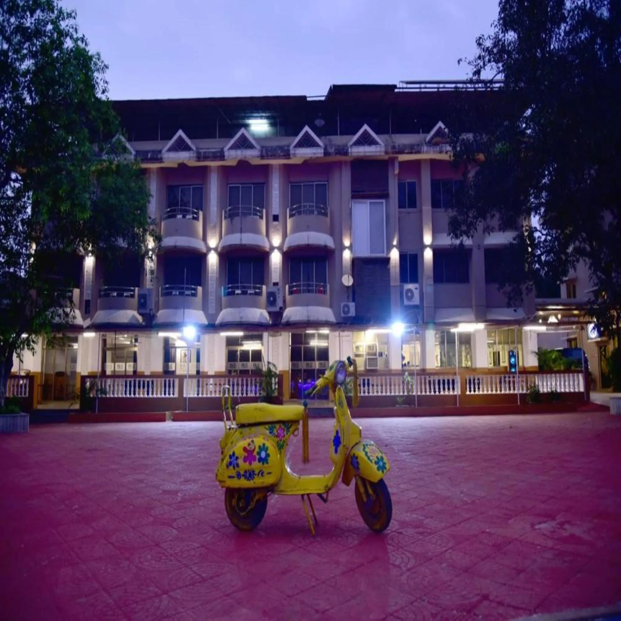 Property building in Aron Resort Lonavala - Near Old Mumbai Pune Highway