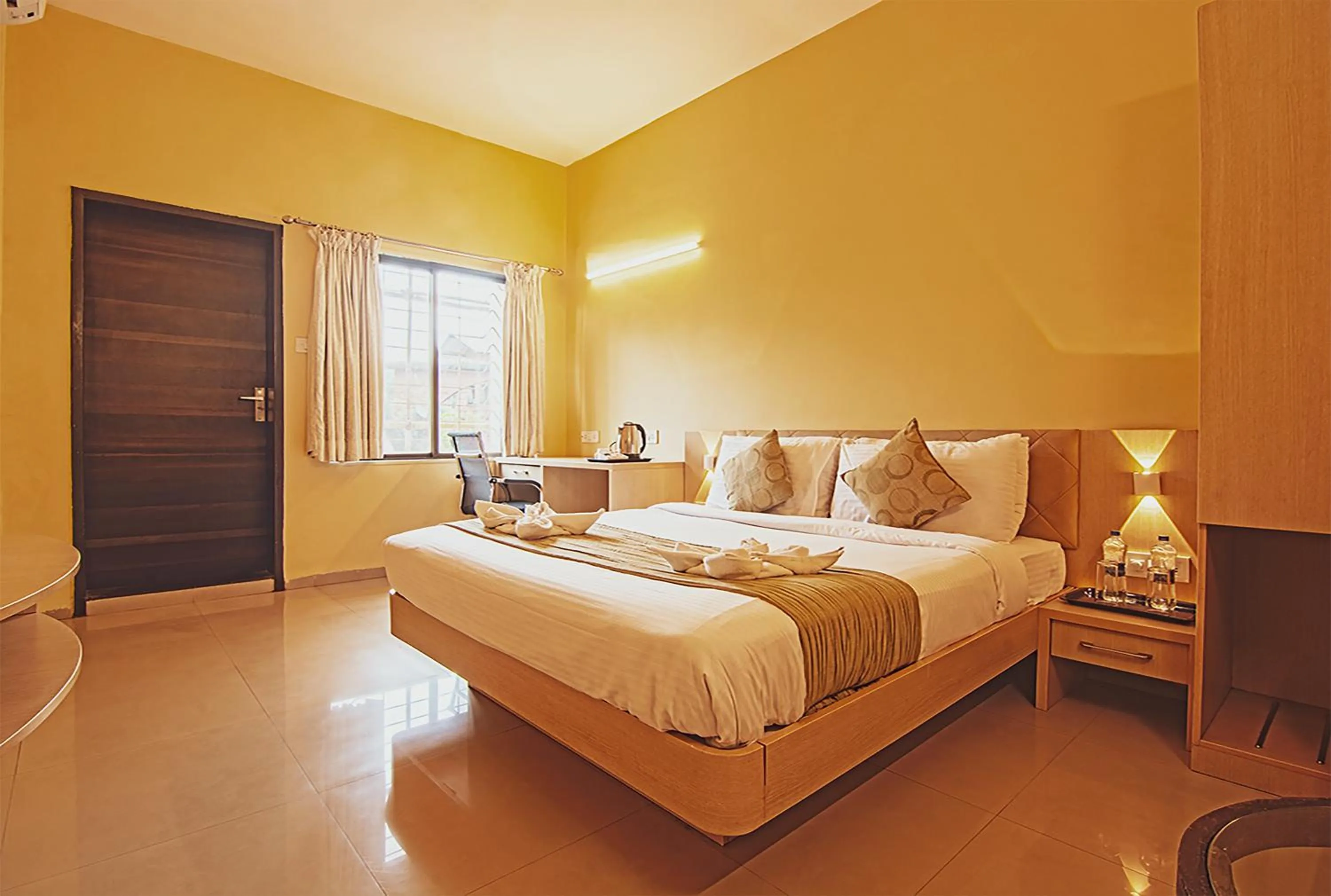 Bed in Aron Resort Lonavala - Near Old Mumbai Pune Highway