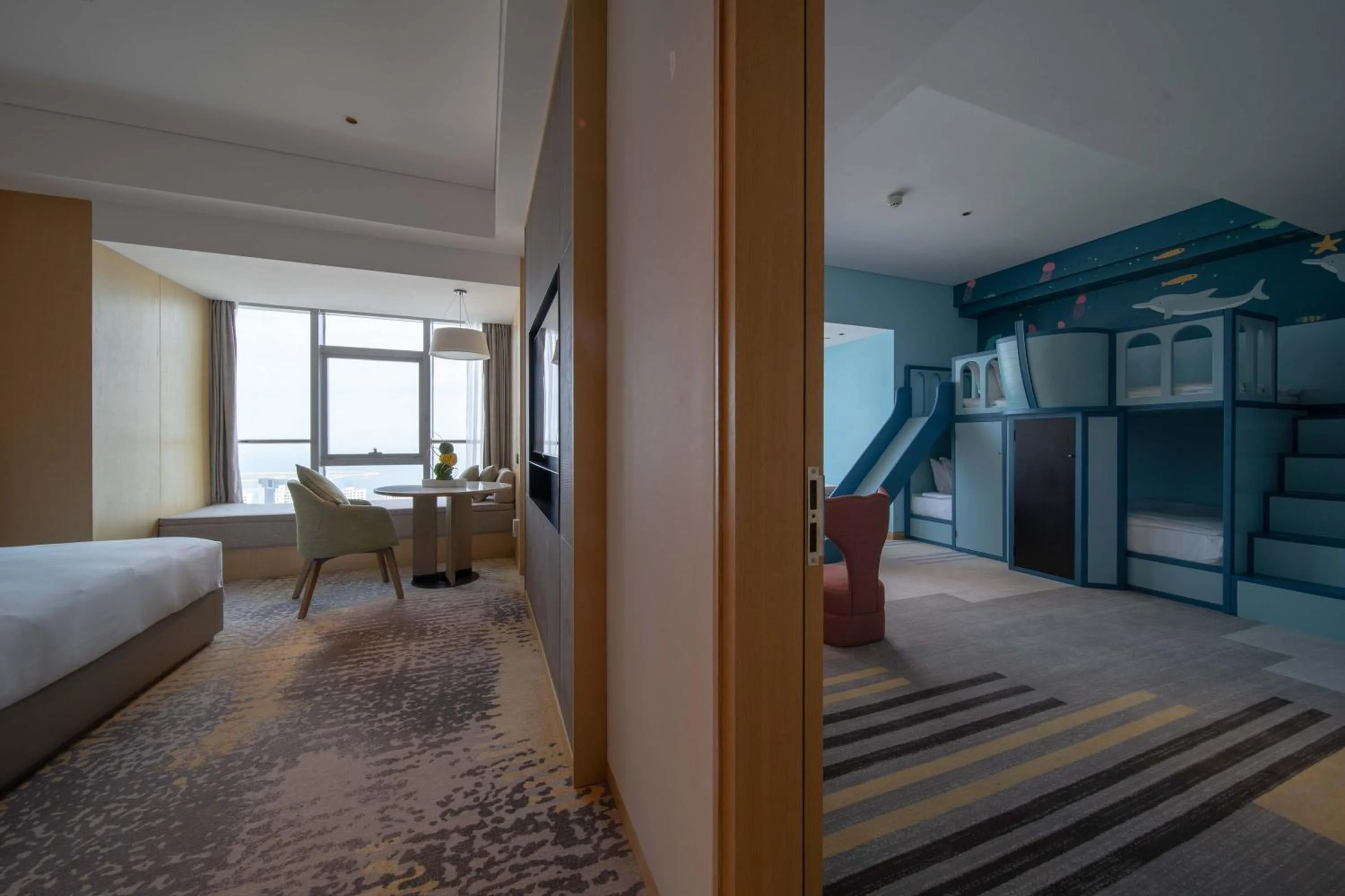 Bed in Holiday Inn Qinhuangdao Haigang