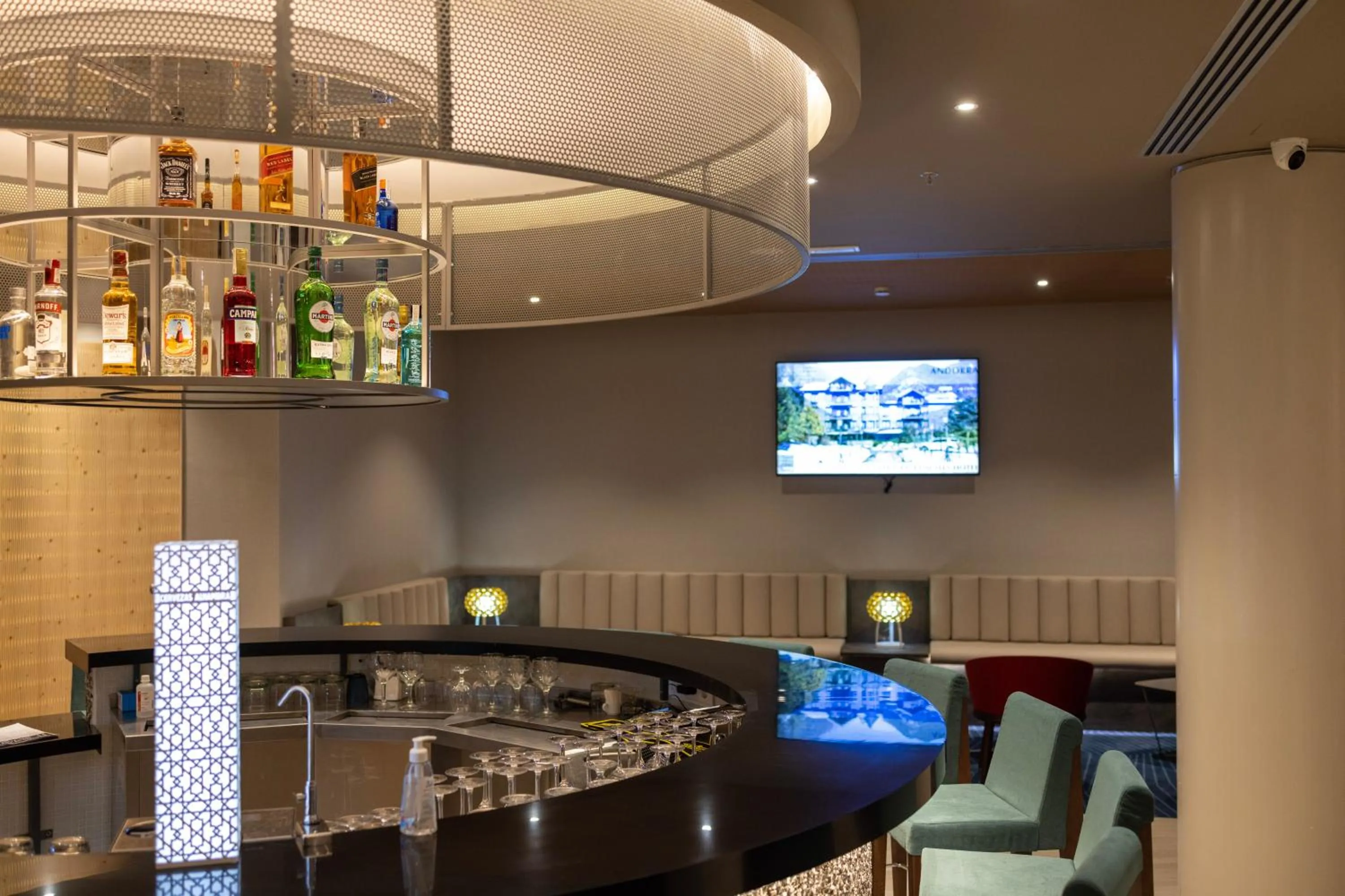 Lounge or bar in abba Sevilla