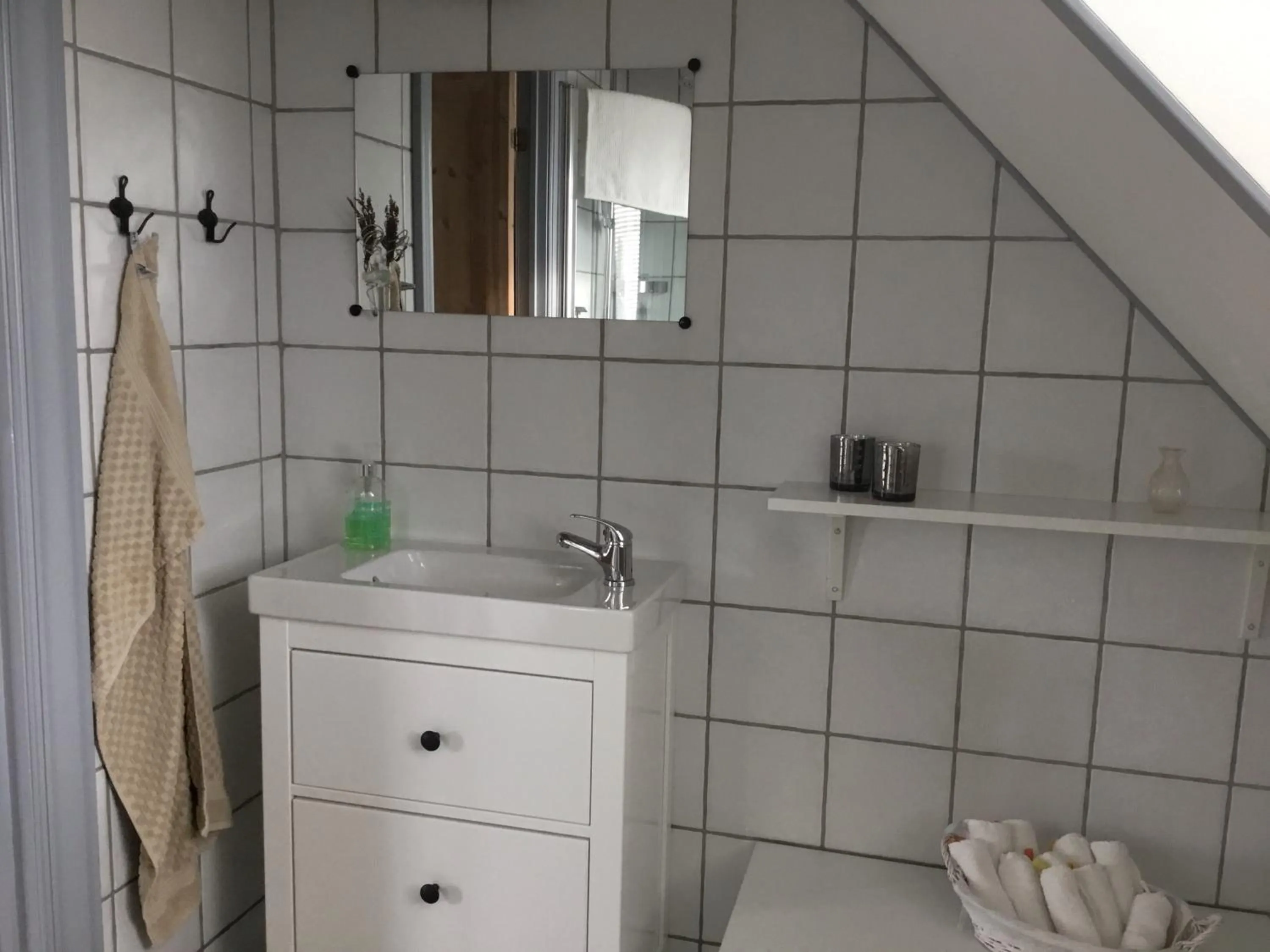 Bathroom in Glejbjerg Bed and Breakfast