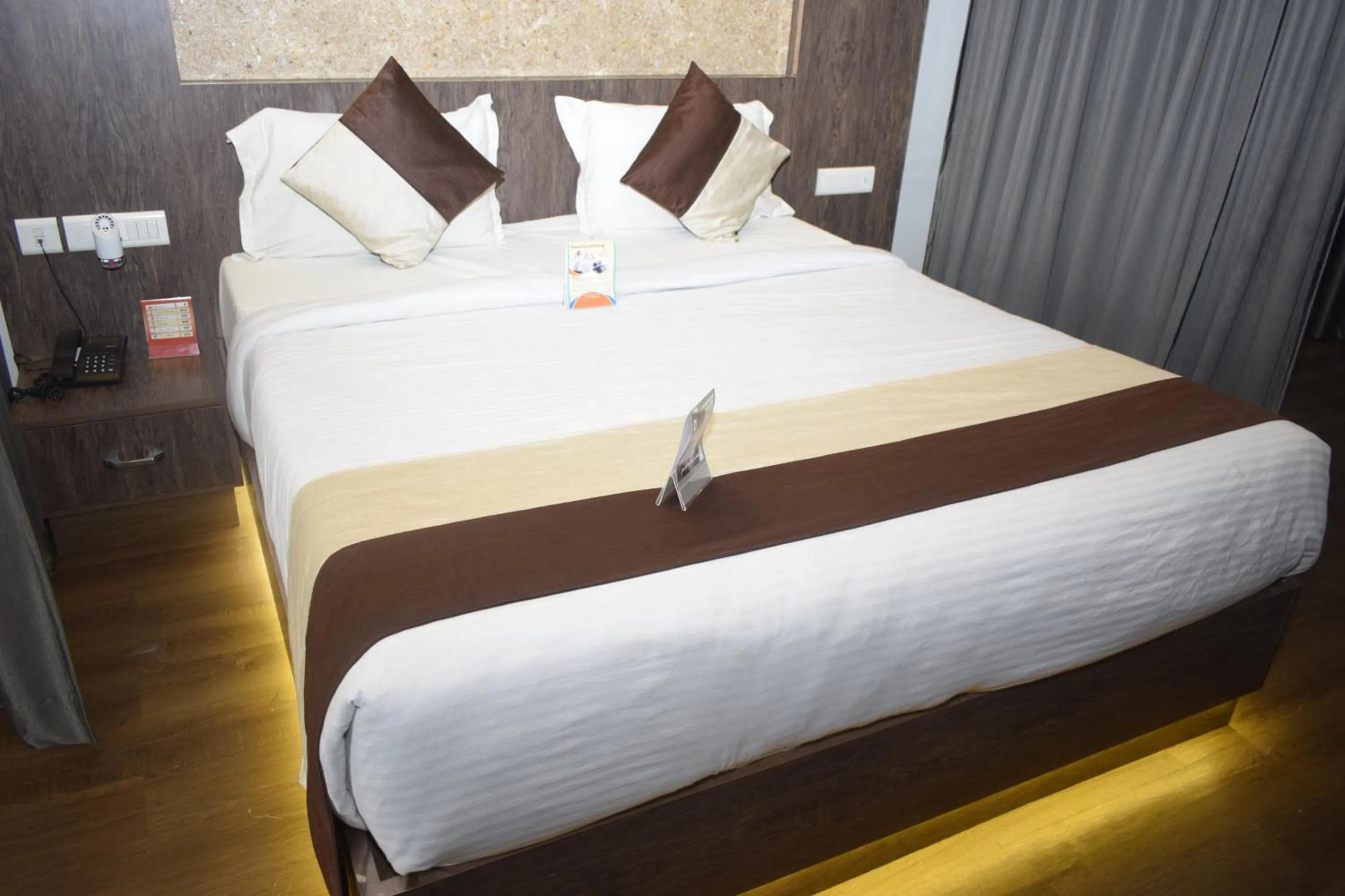 Bed in Hotel Apple Valley