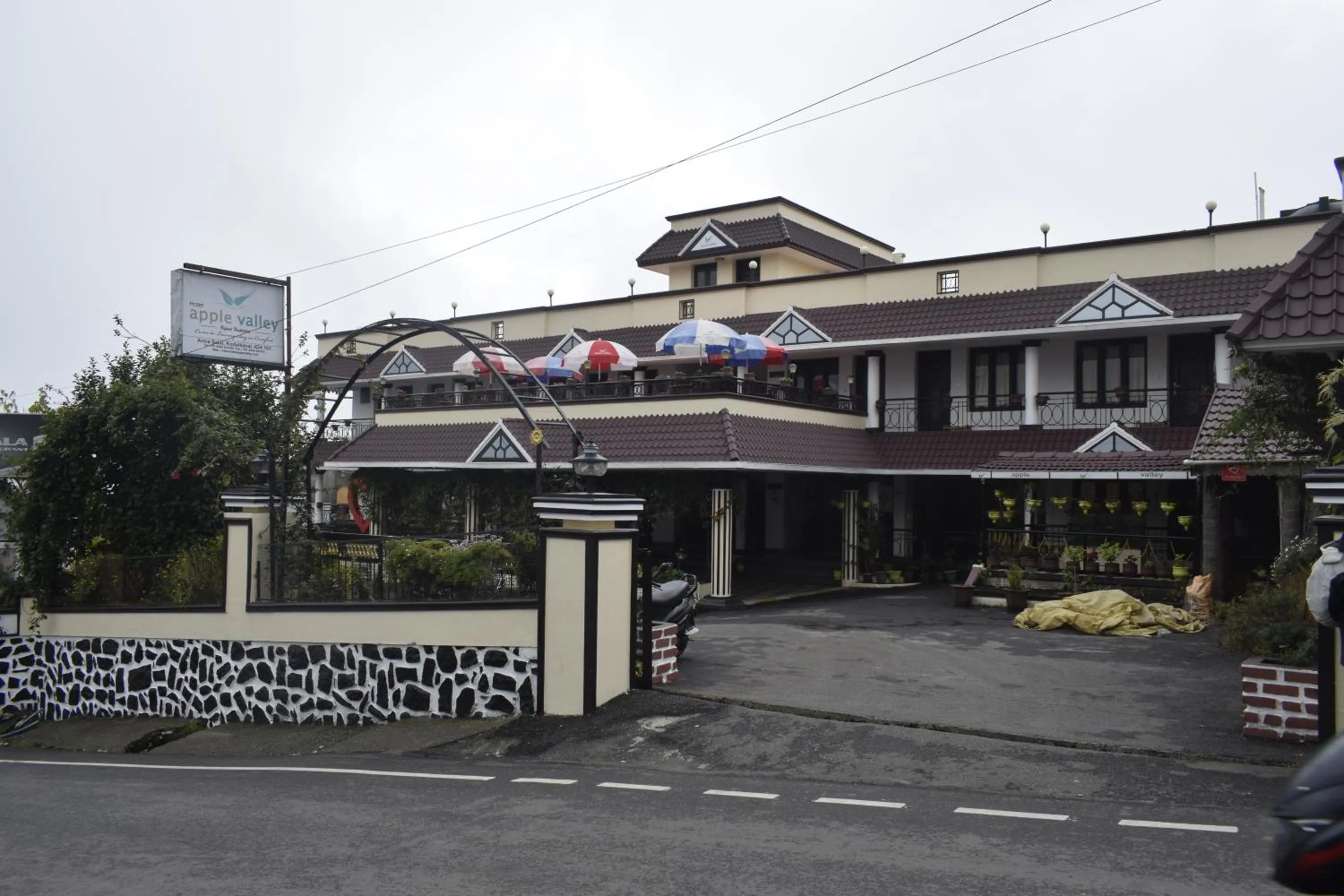 Facade/entrance in Hotel Apple Valley