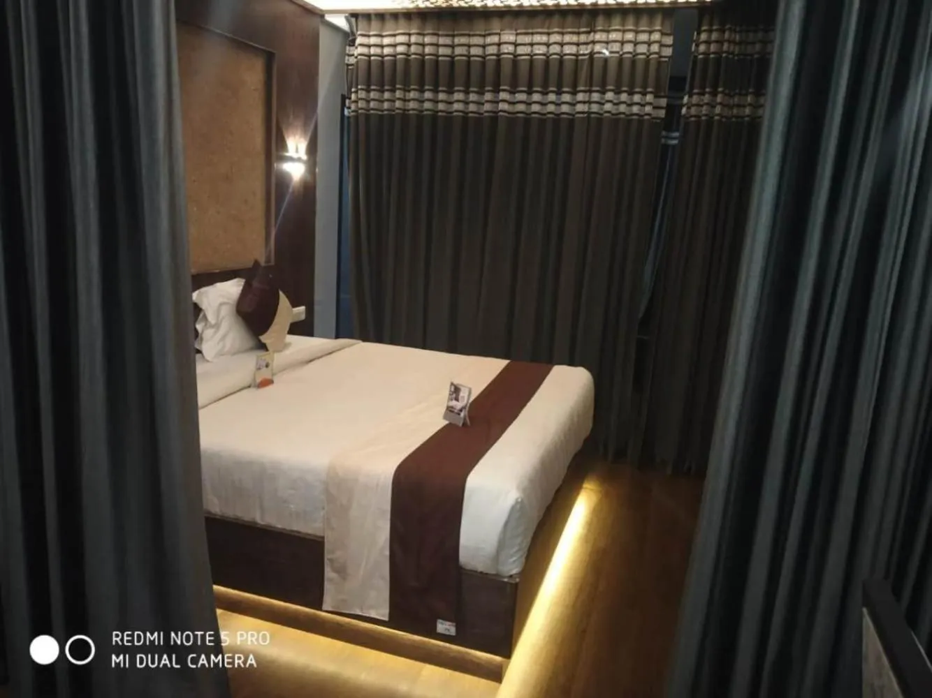 Bed in Hotel Apple Valley