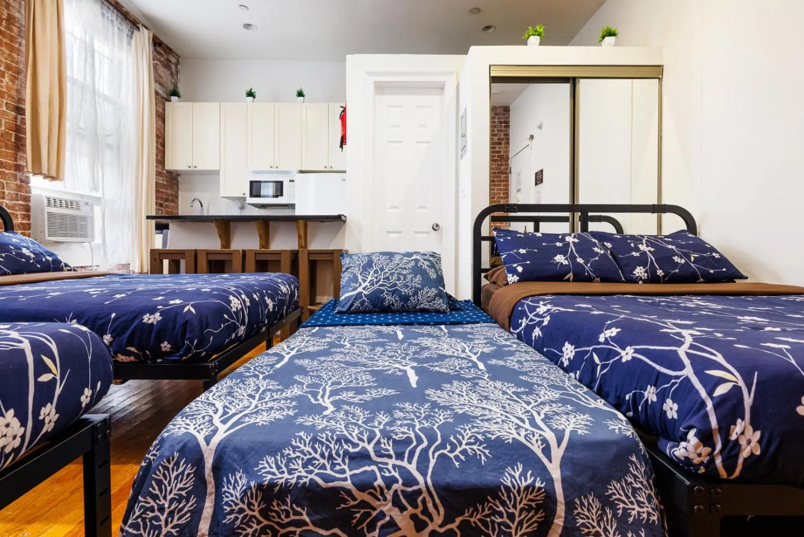 Bed in Studios in New York