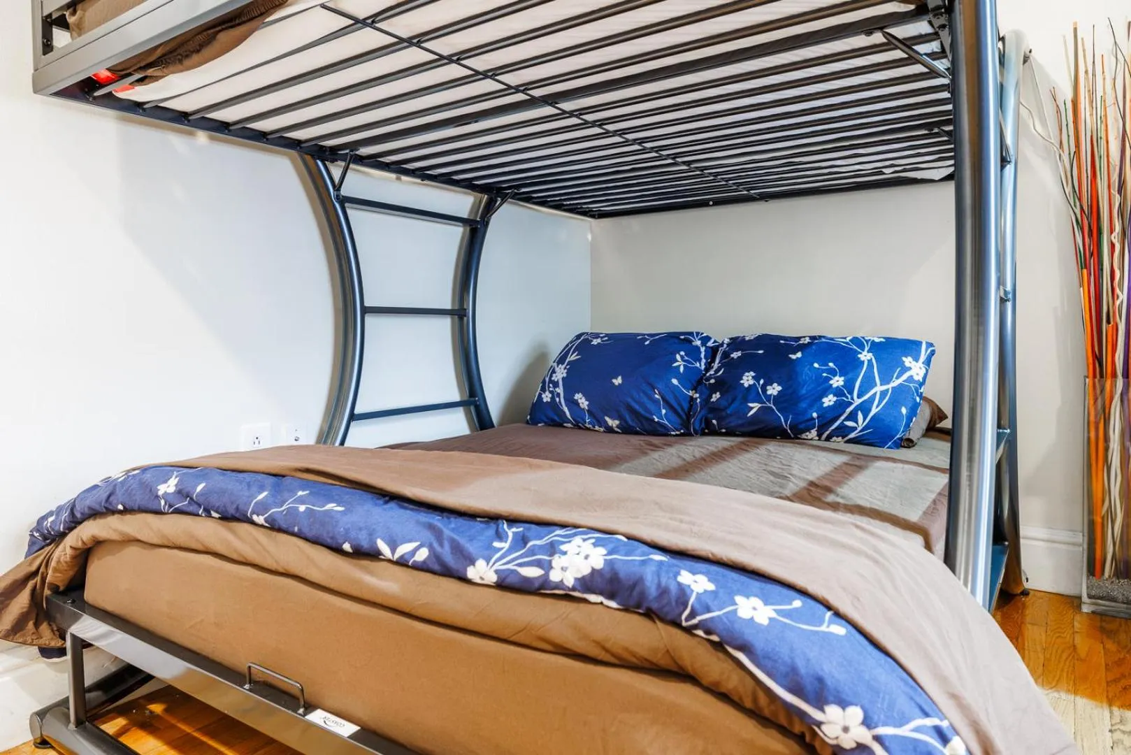 Photo of the whole room, Bed in Studios in New York