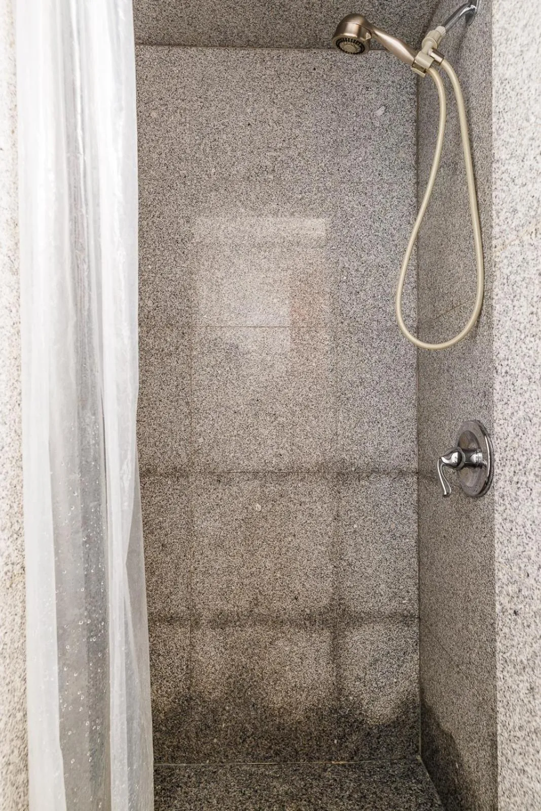 Shower in Studios in New York
