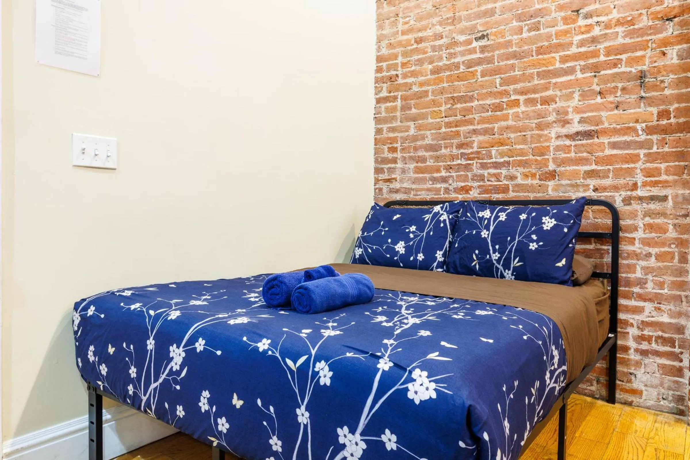 Bed in Studios in New York