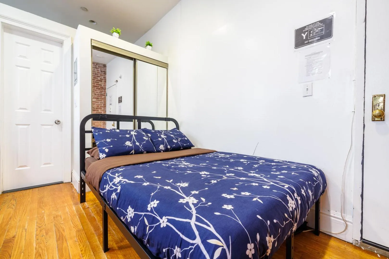 Bed in Studios in New York