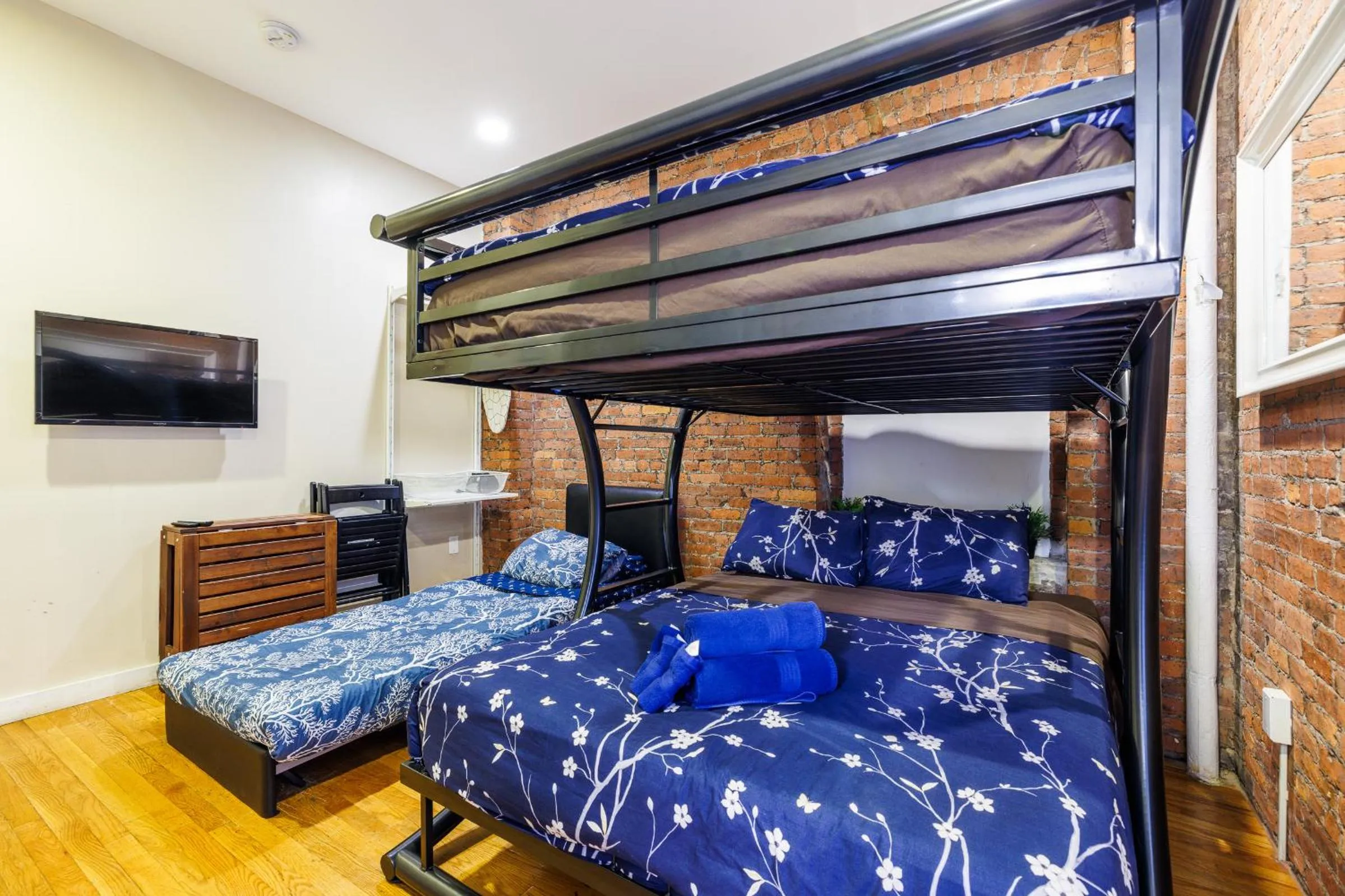 Bed in Studios in New York