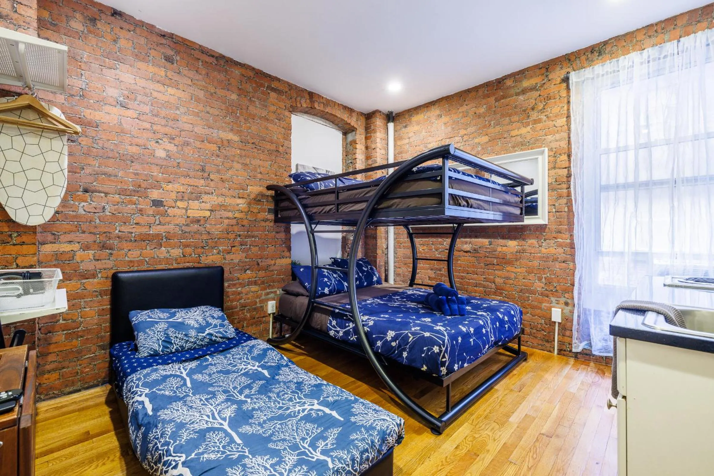 Bed in Studios in New York