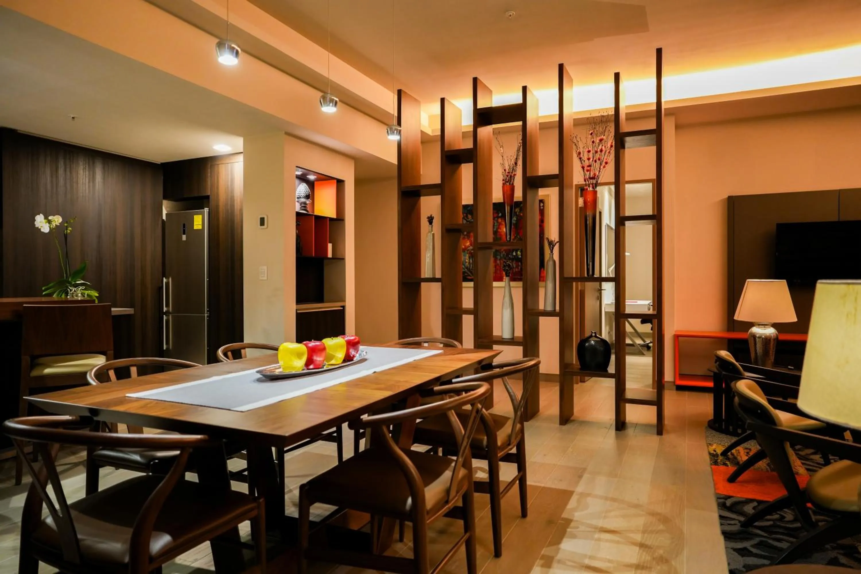 Communal lounge/ TV room in Metria Hotel