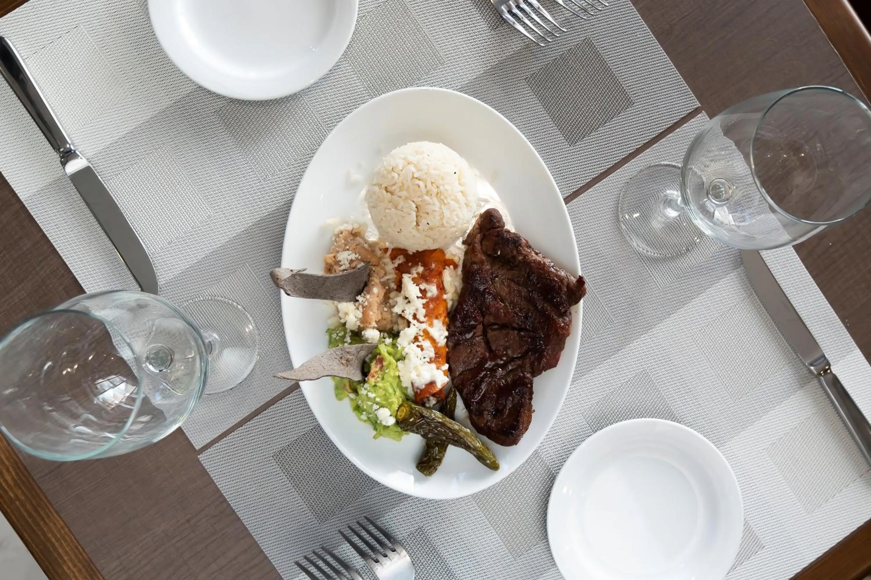 Food in Metria Hotel