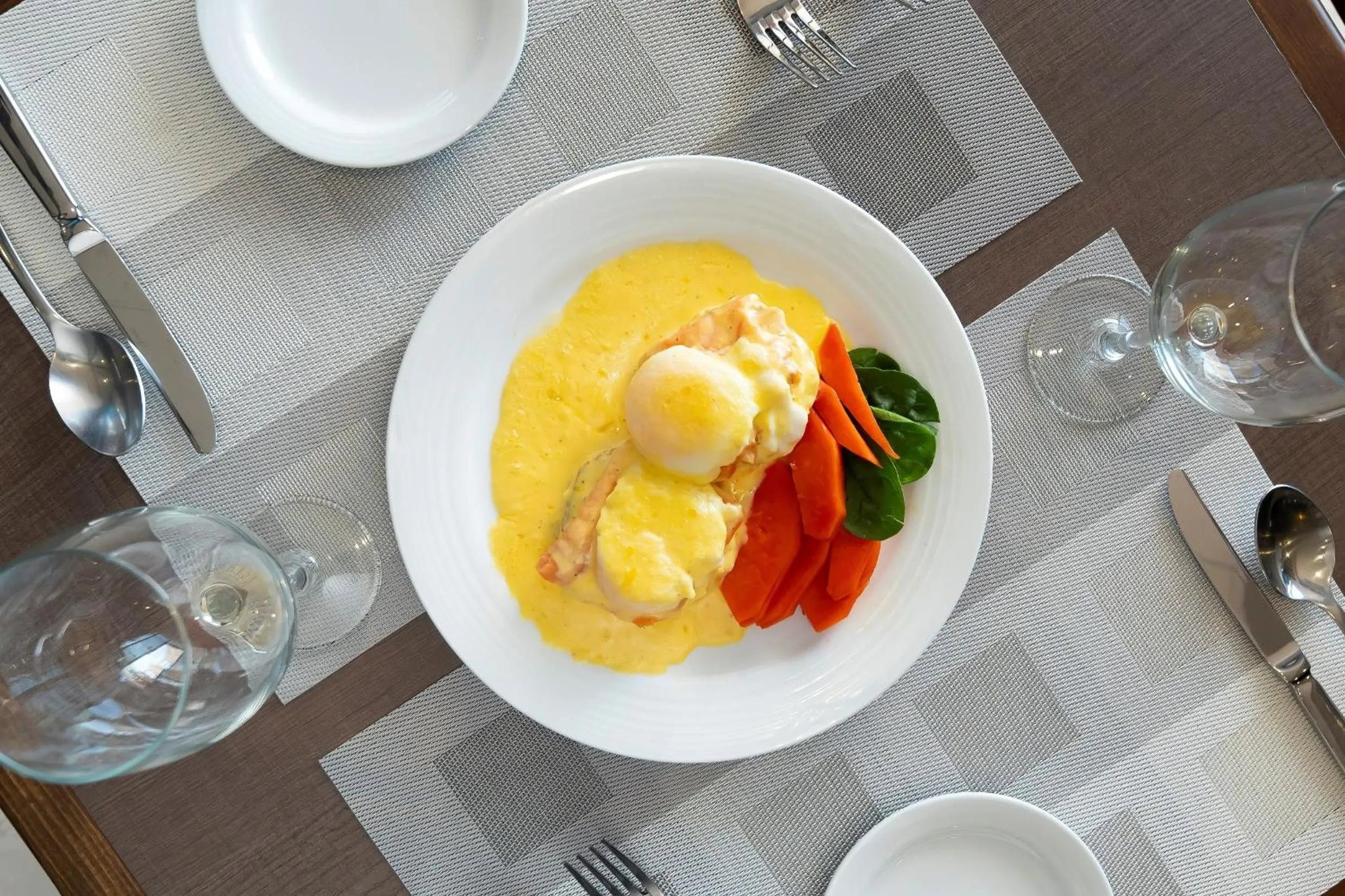 Food in Metria Hotel