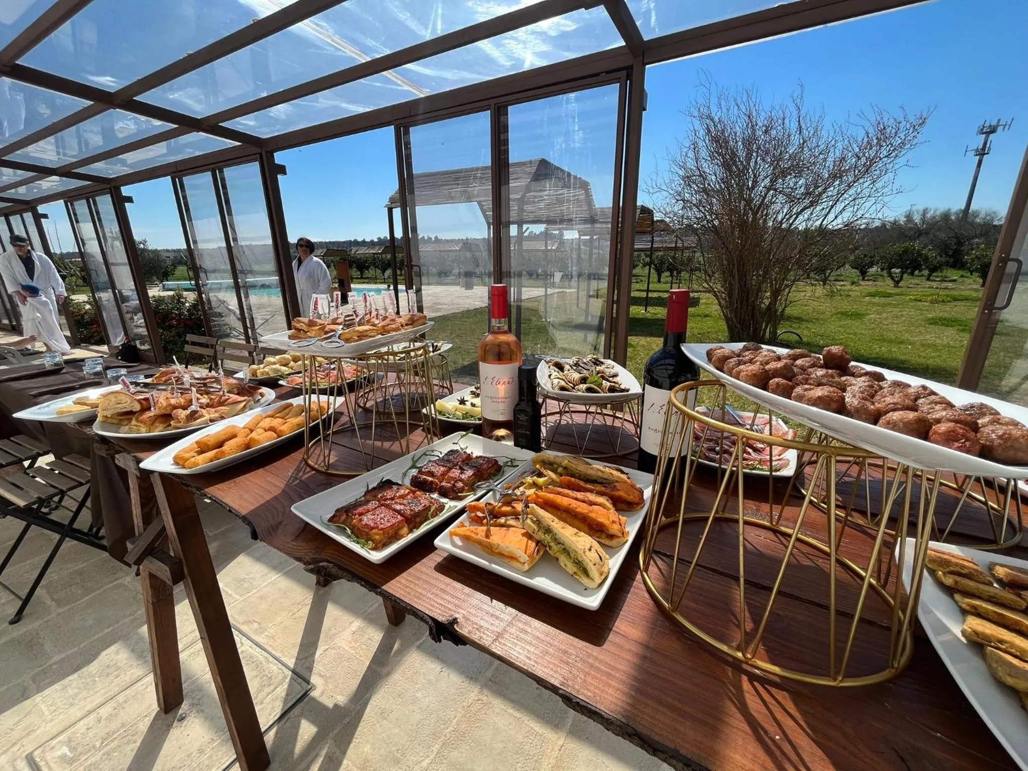 Food and drinks in Masseria Rifisa AgriResort