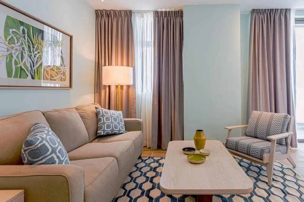 ll Lago at Juanillo Beach