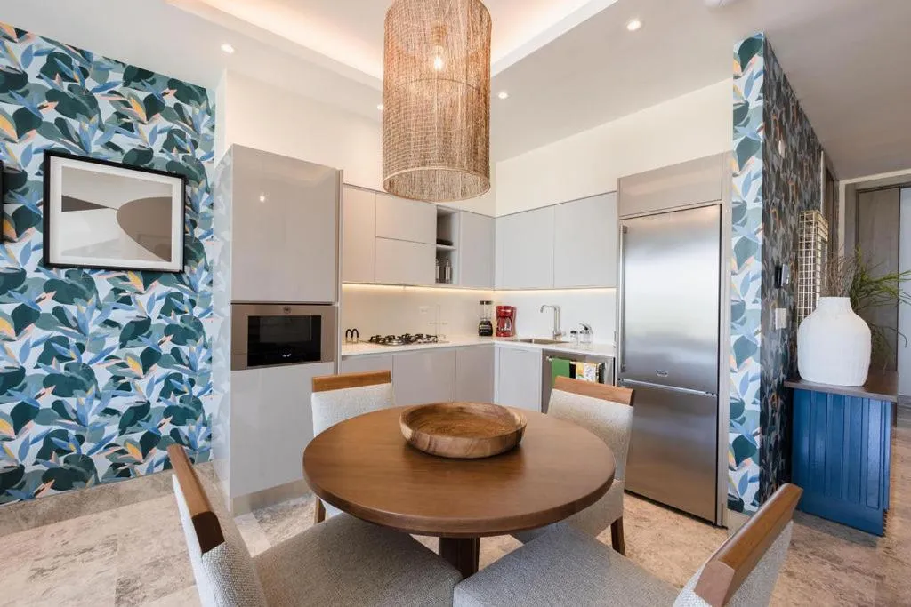 ll Lago at Juanillo Beach