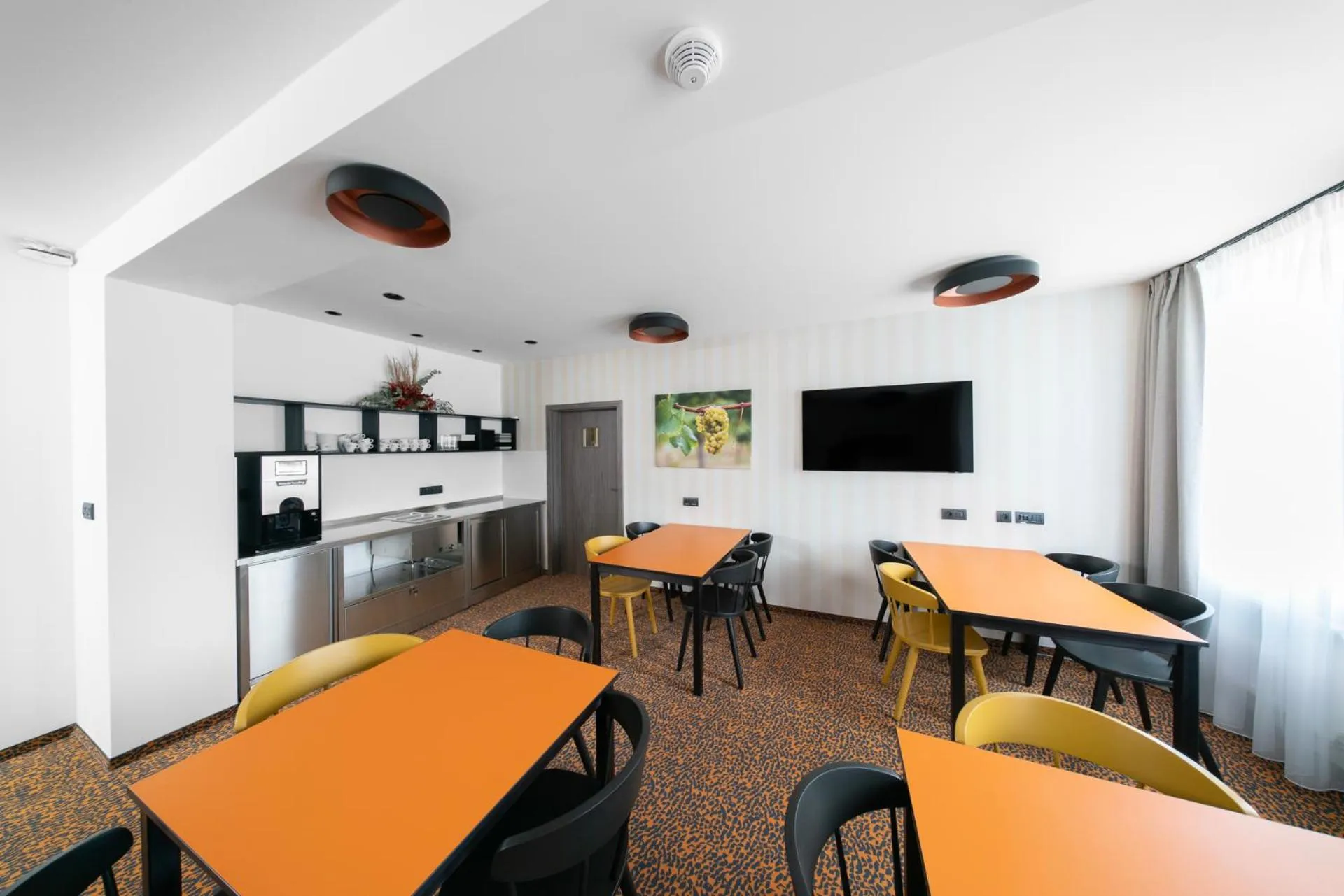 Dining area in Hotel Diana