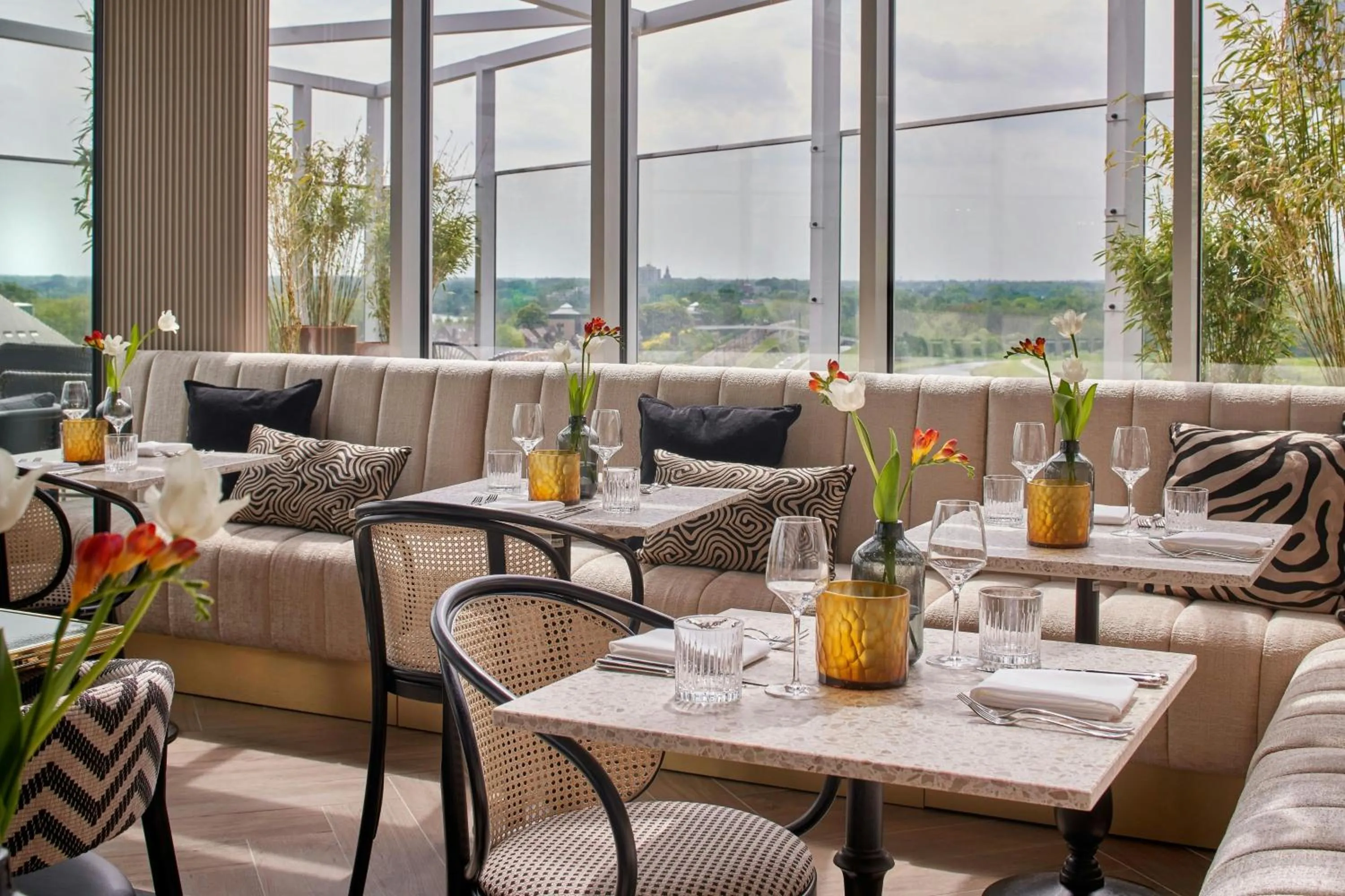 Restaurant/places to eat in The Den, 's-Hertogenbosch, a Tribute Portfolio Hotel