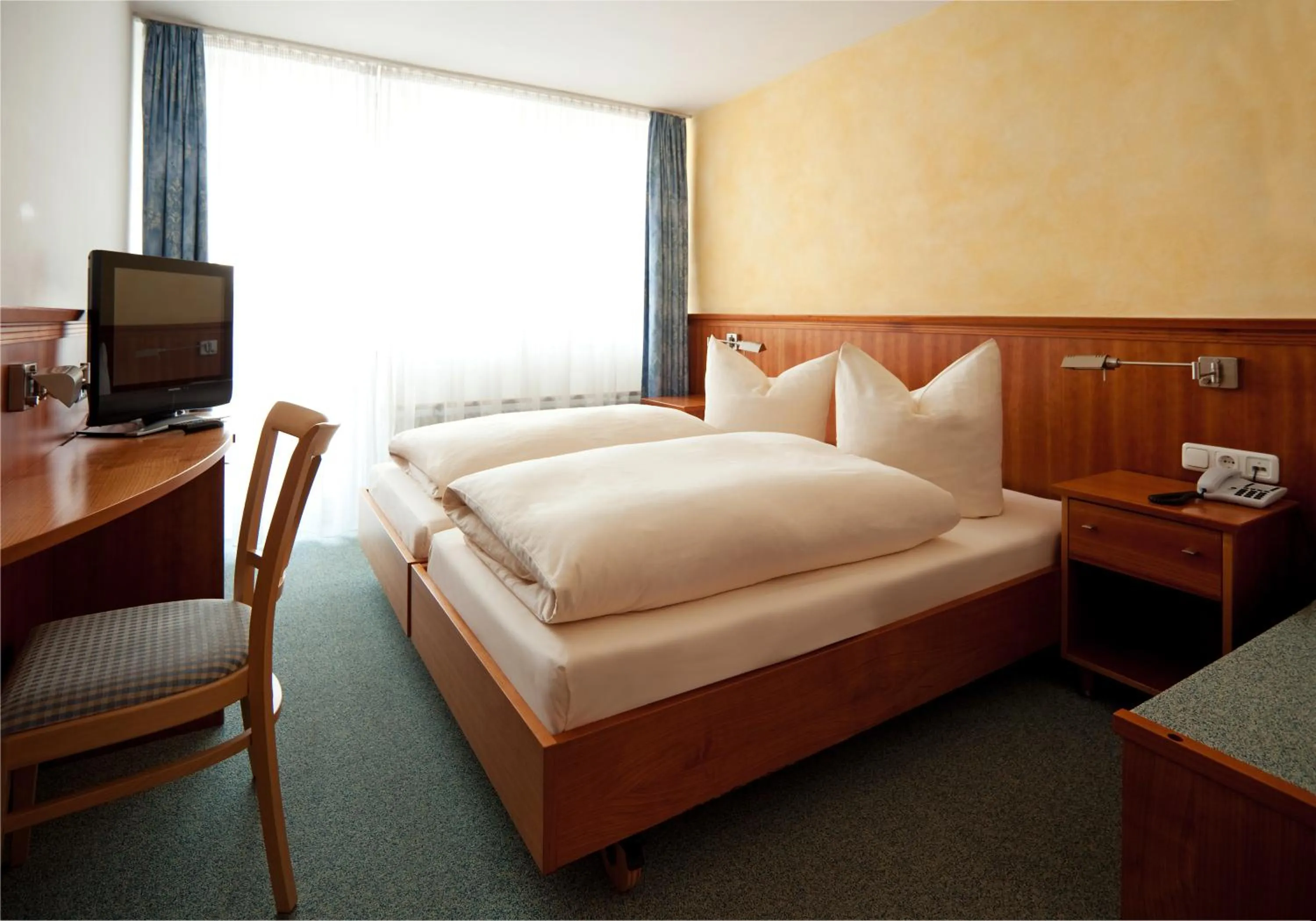 Photo of the whole room, Bed in Gasthof Lerner