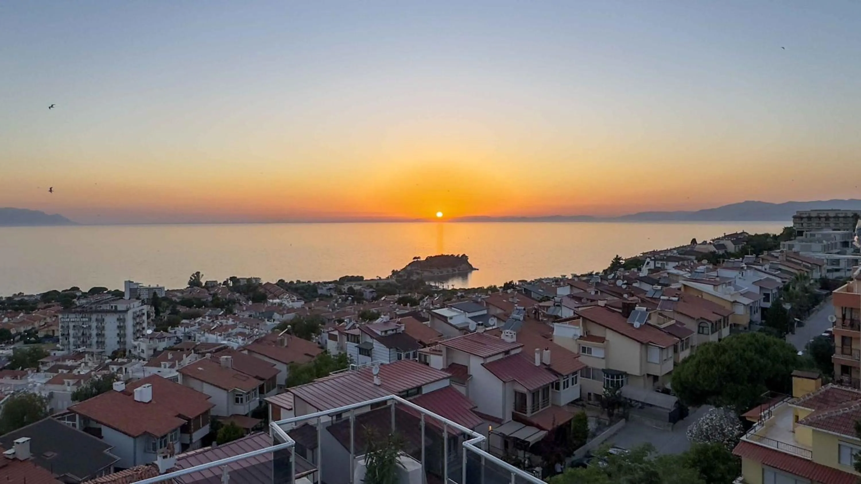 Balcony/Terrace in La Bella Suit Otel