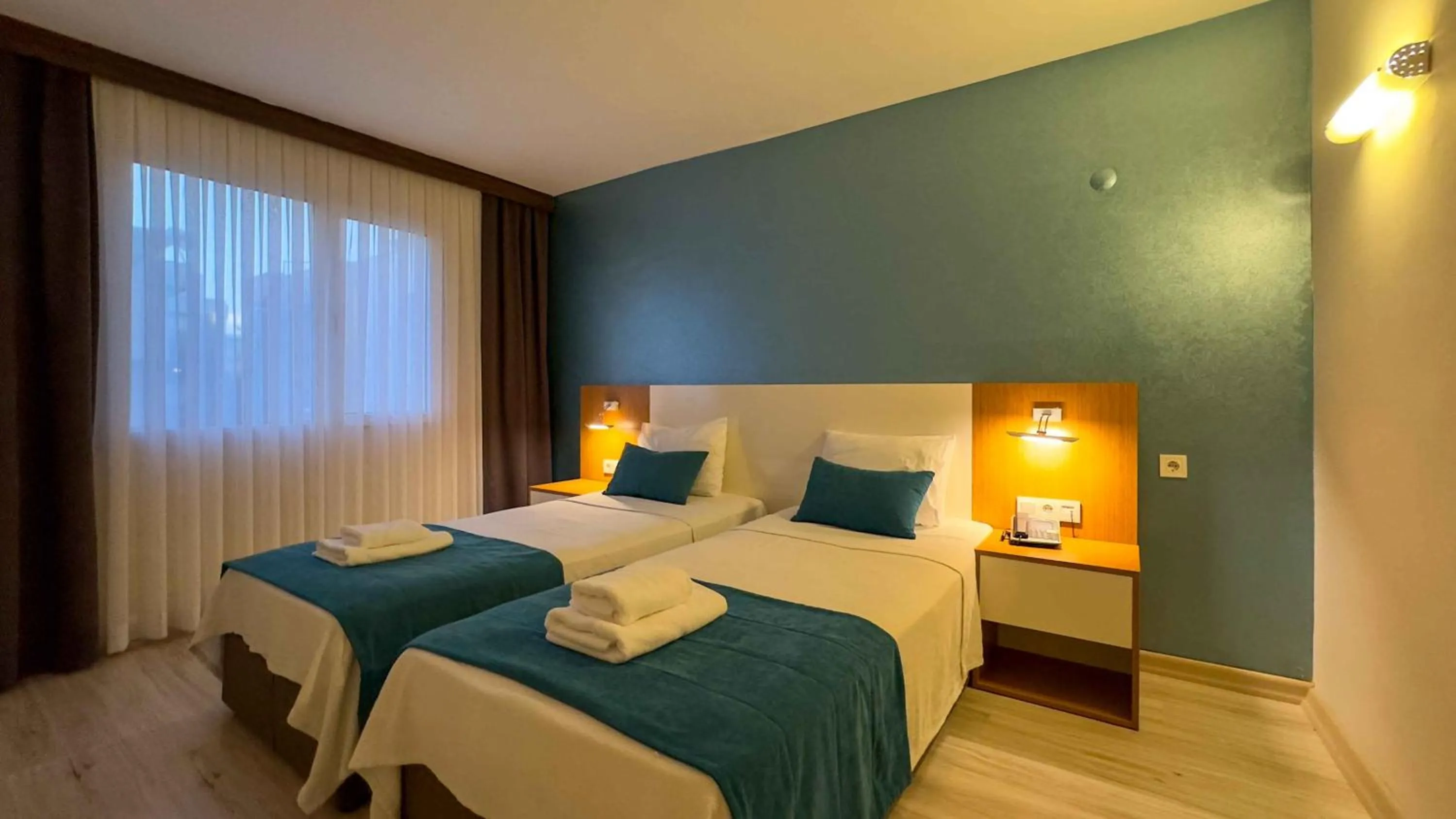 Bedroom, Bed in La Bella Suit Otel