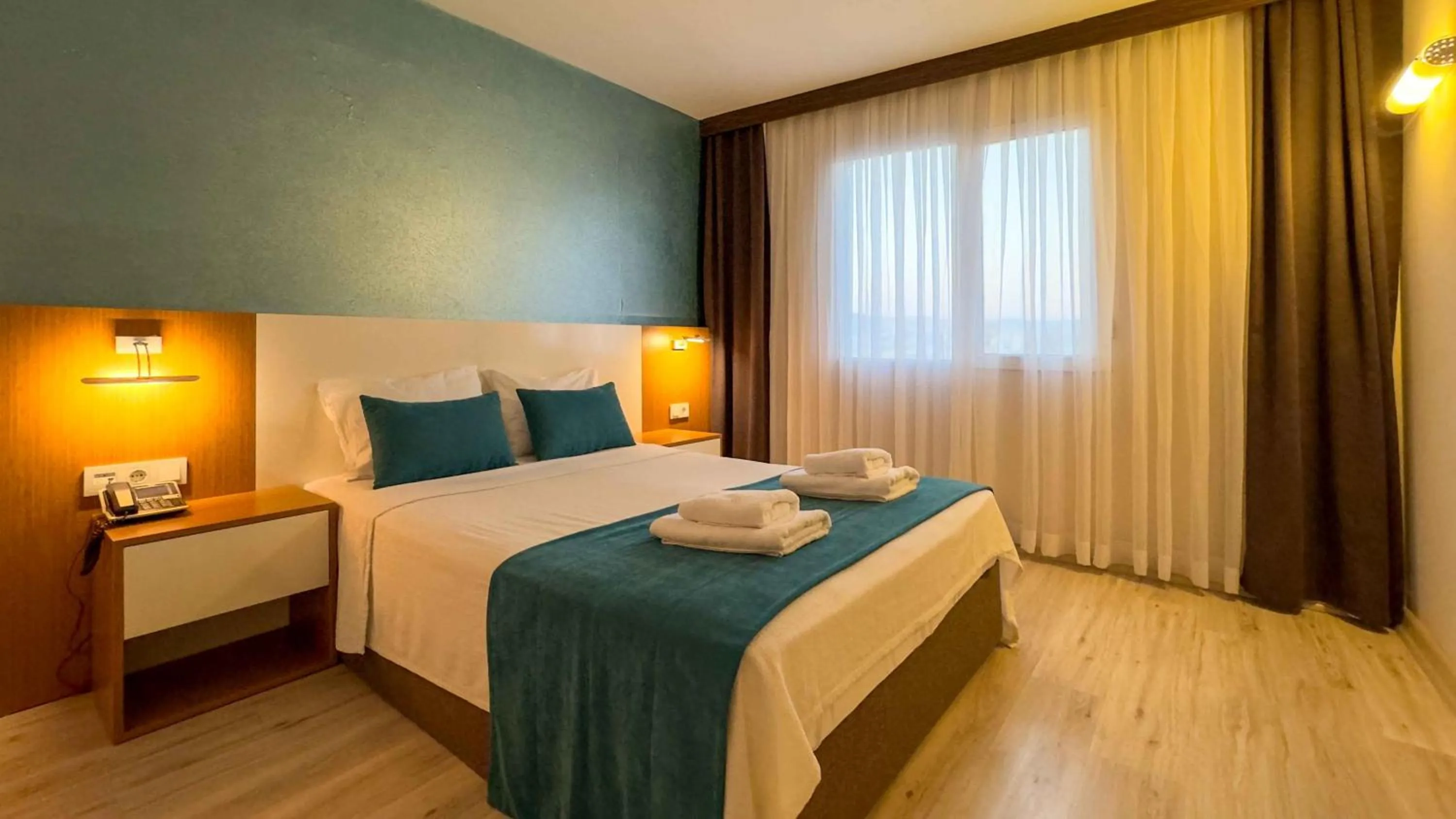 Bedroom, Bed in La Bella Suit Otel