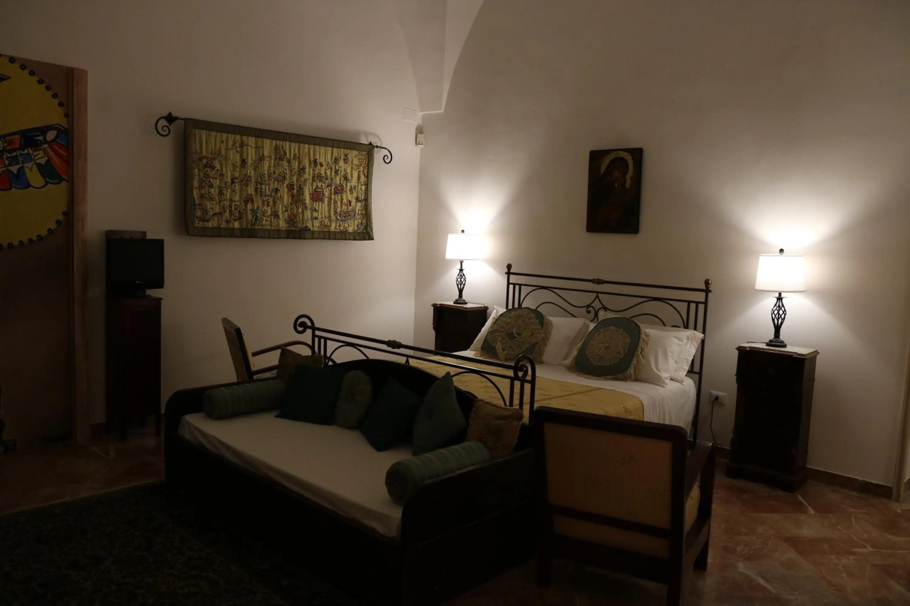 Bed in B&B Il Giardino di Paola