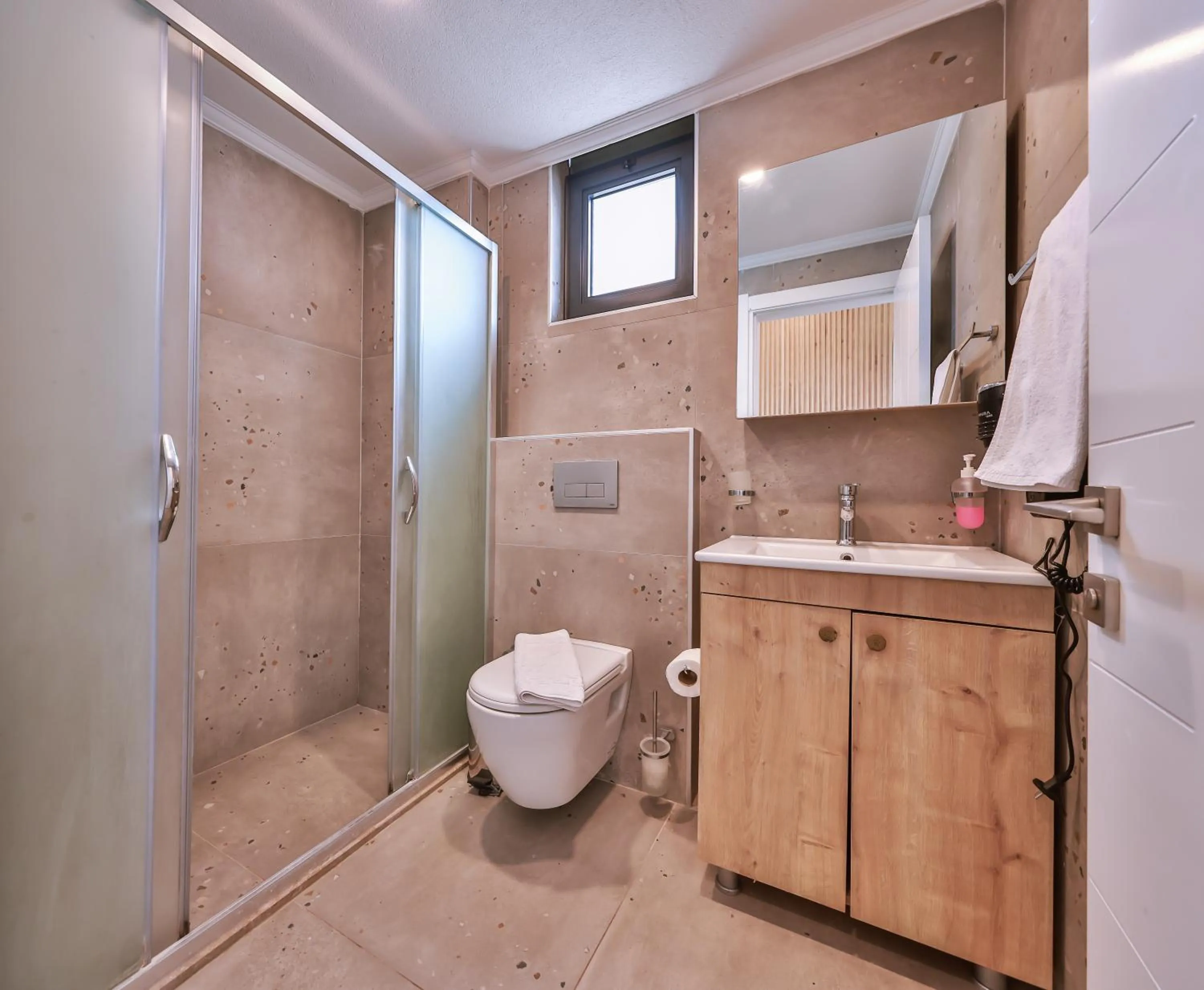 Shower in Happy Kaş Apart