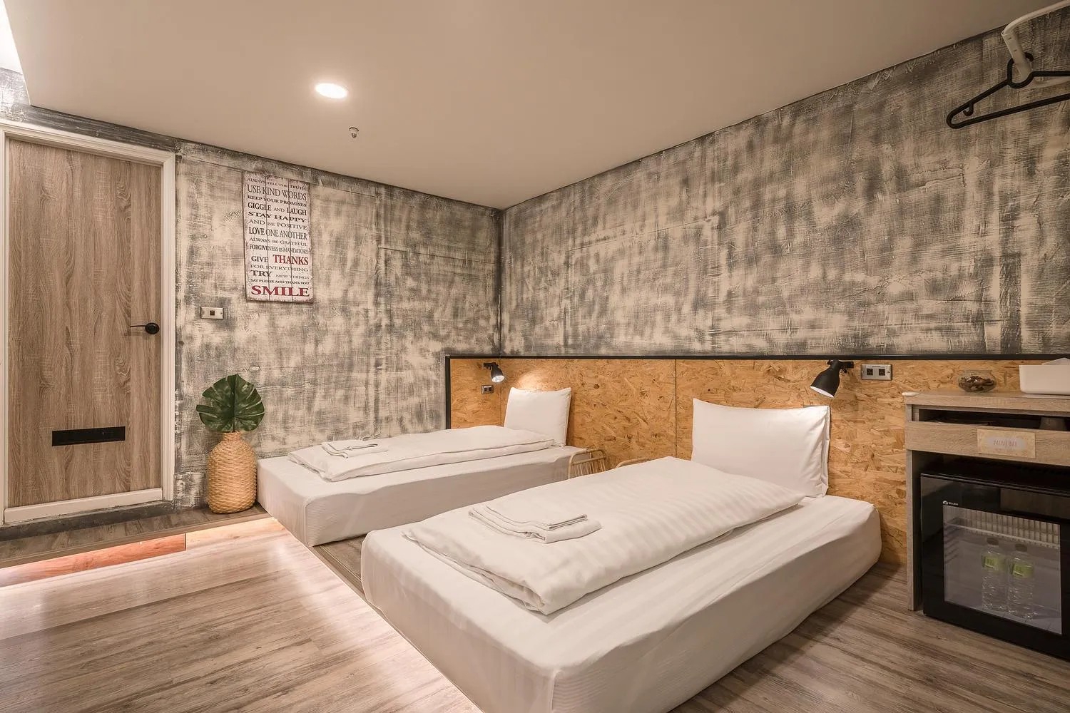 Photo of the whole room, Bed in Tainanwow