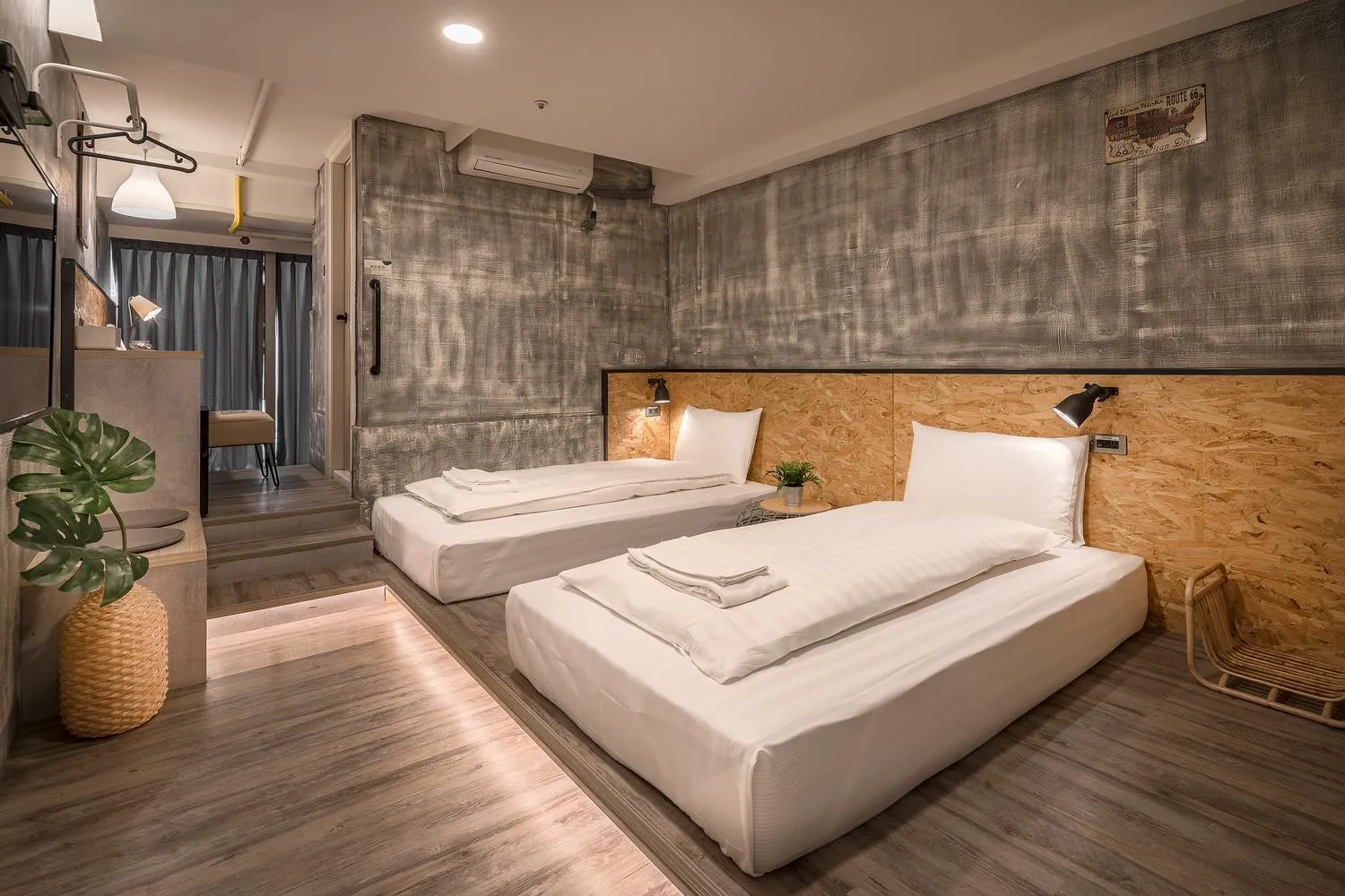 Photo of the whole room, Bed in Tainanwow