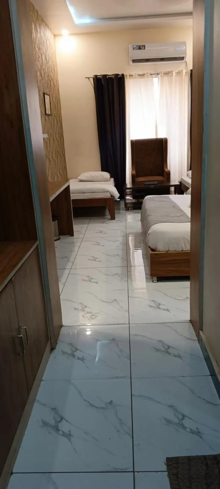 Bed in The Grand Jabalpur