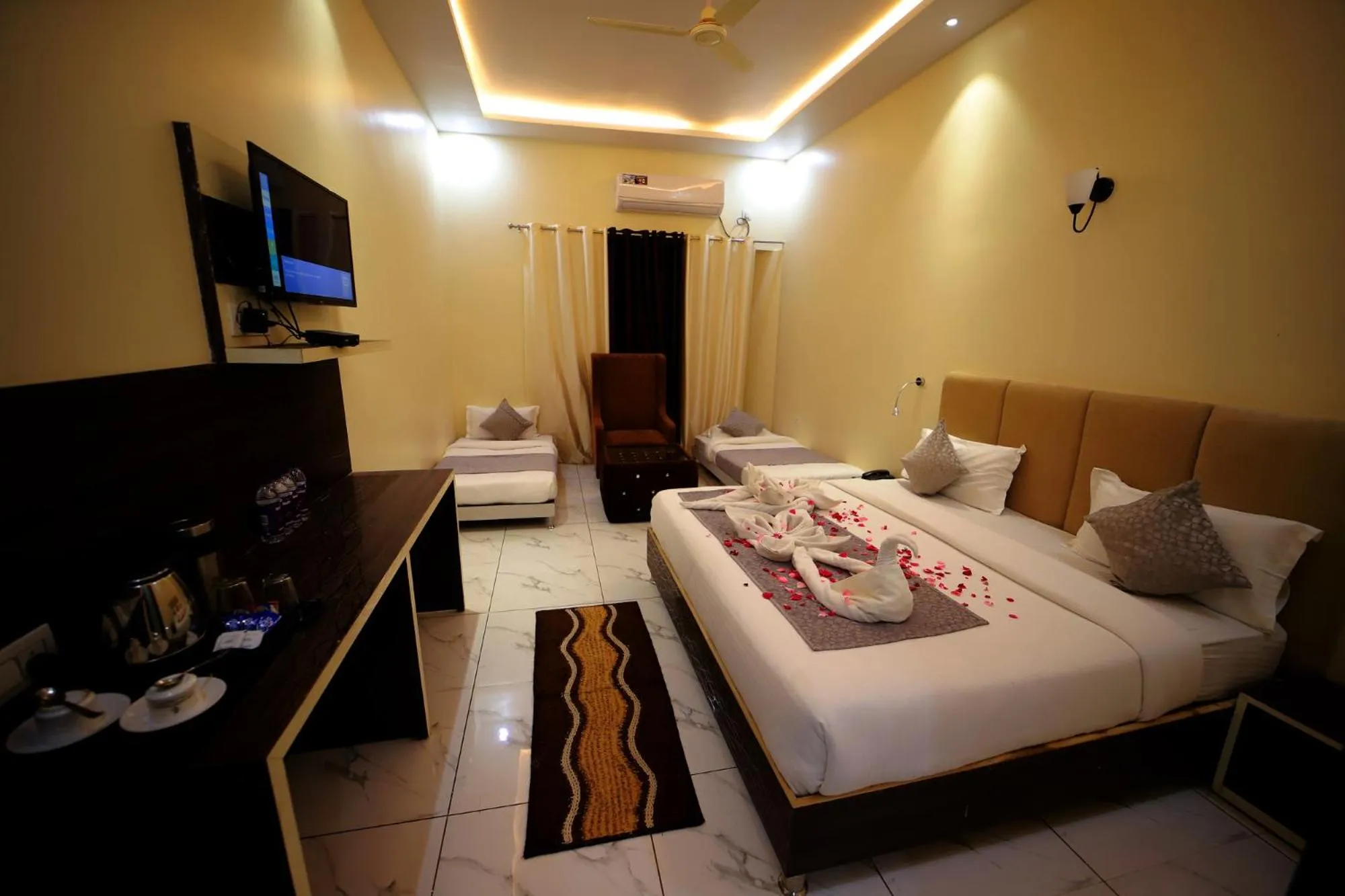 TV and multimedia, Bed in The Grand Jabalpur