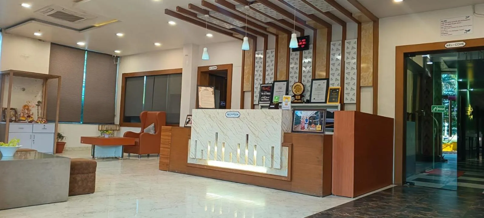 Lobby or reception in The Grand Jabalpur