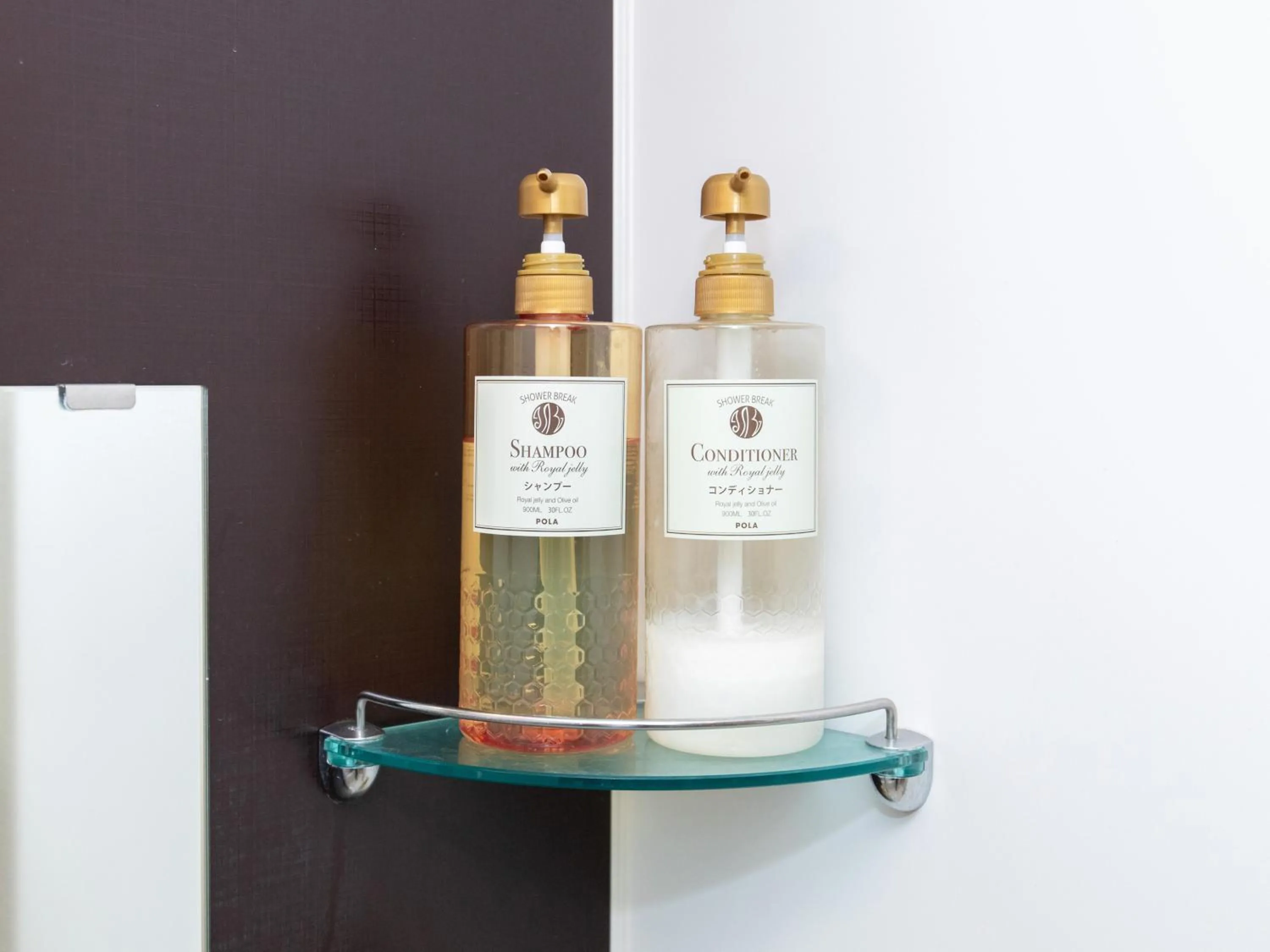 Bathroom in Reality Hakata 2