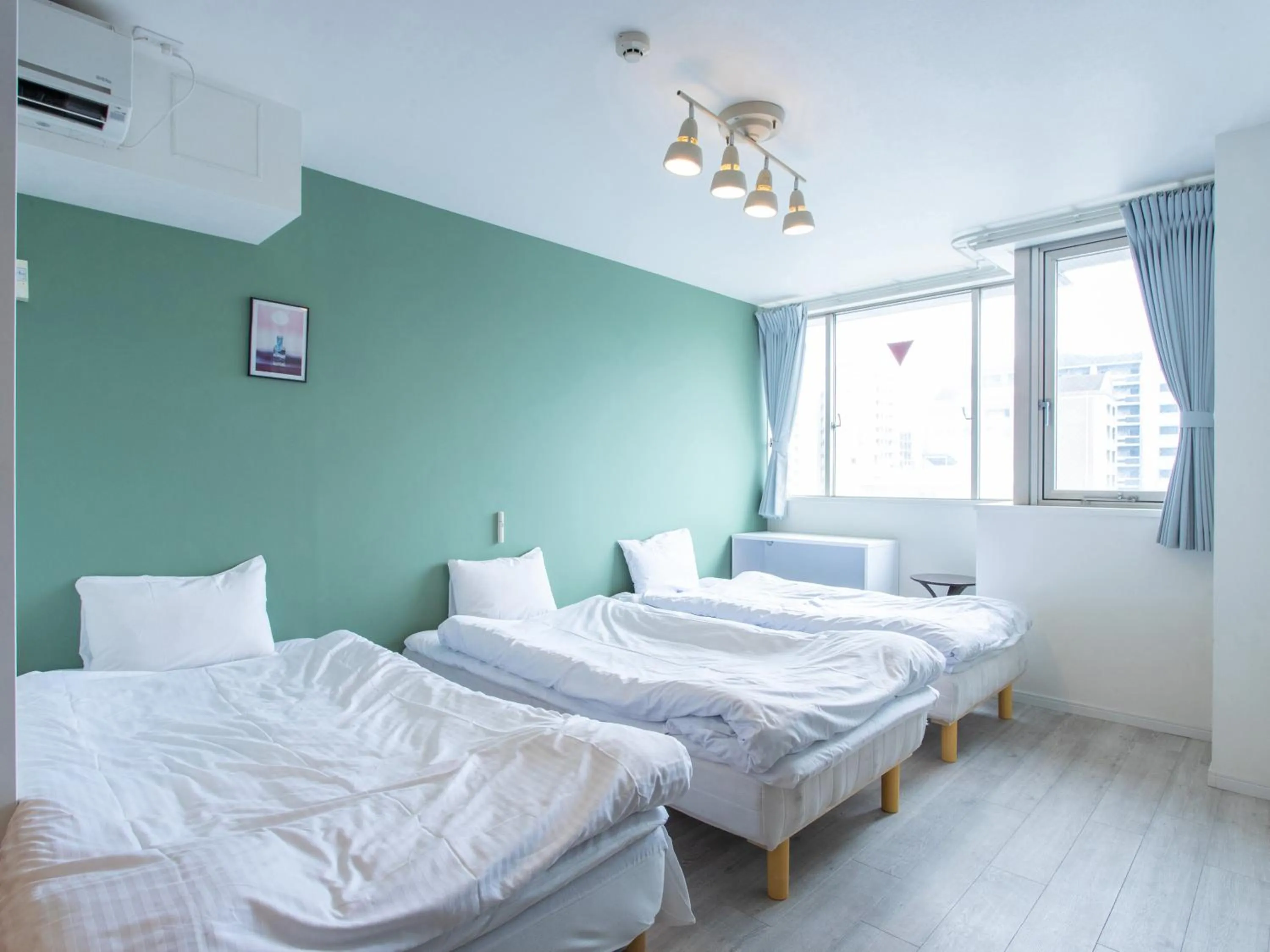 Bedroom, Bed in Reality Hakata 2