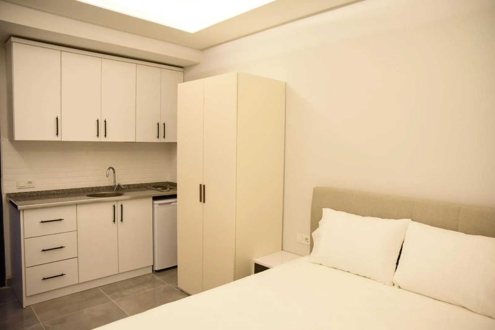 Kitchen or kitchenette, Bed in SORAL APART
