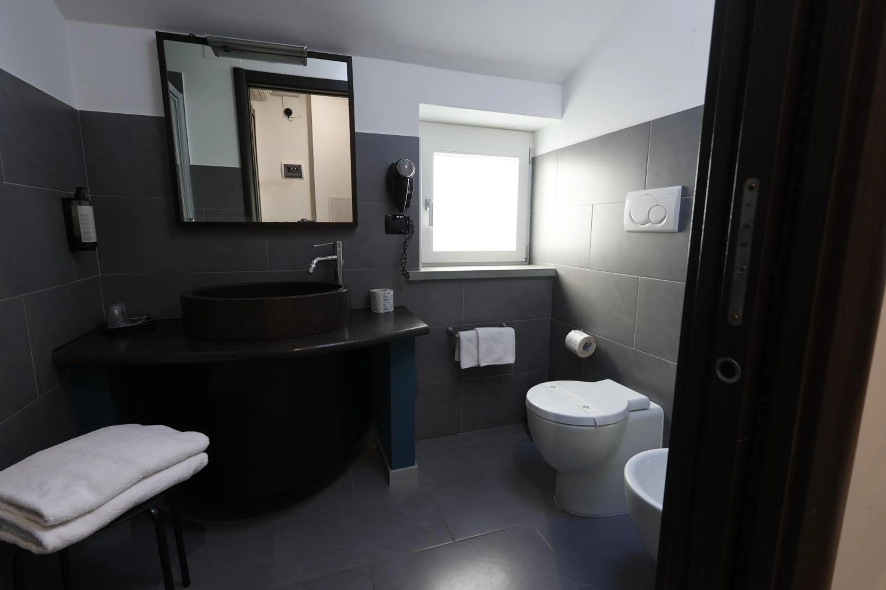 Bedroom in New Pescara City b&b