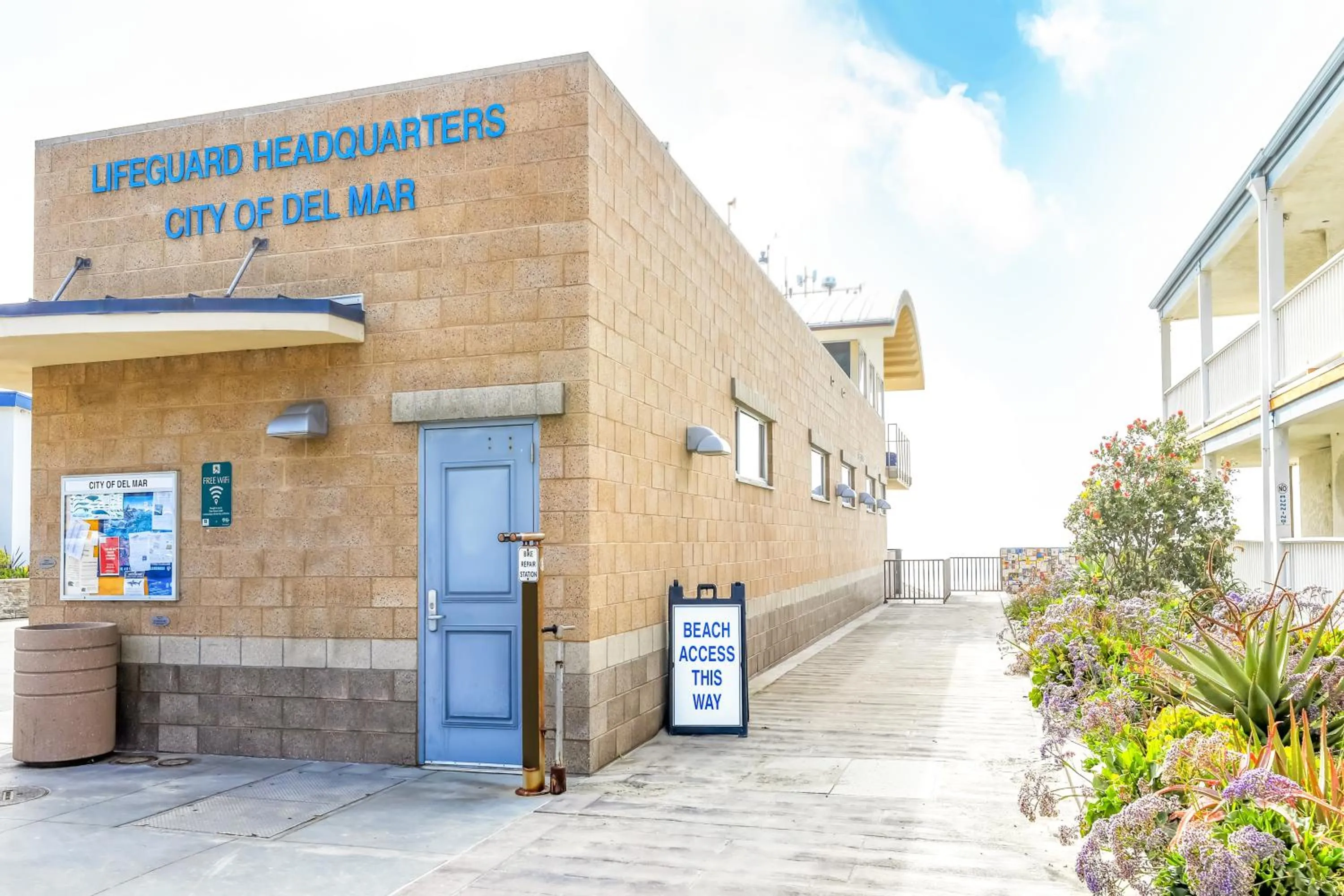 Beach in Del Mar Beach Hotel