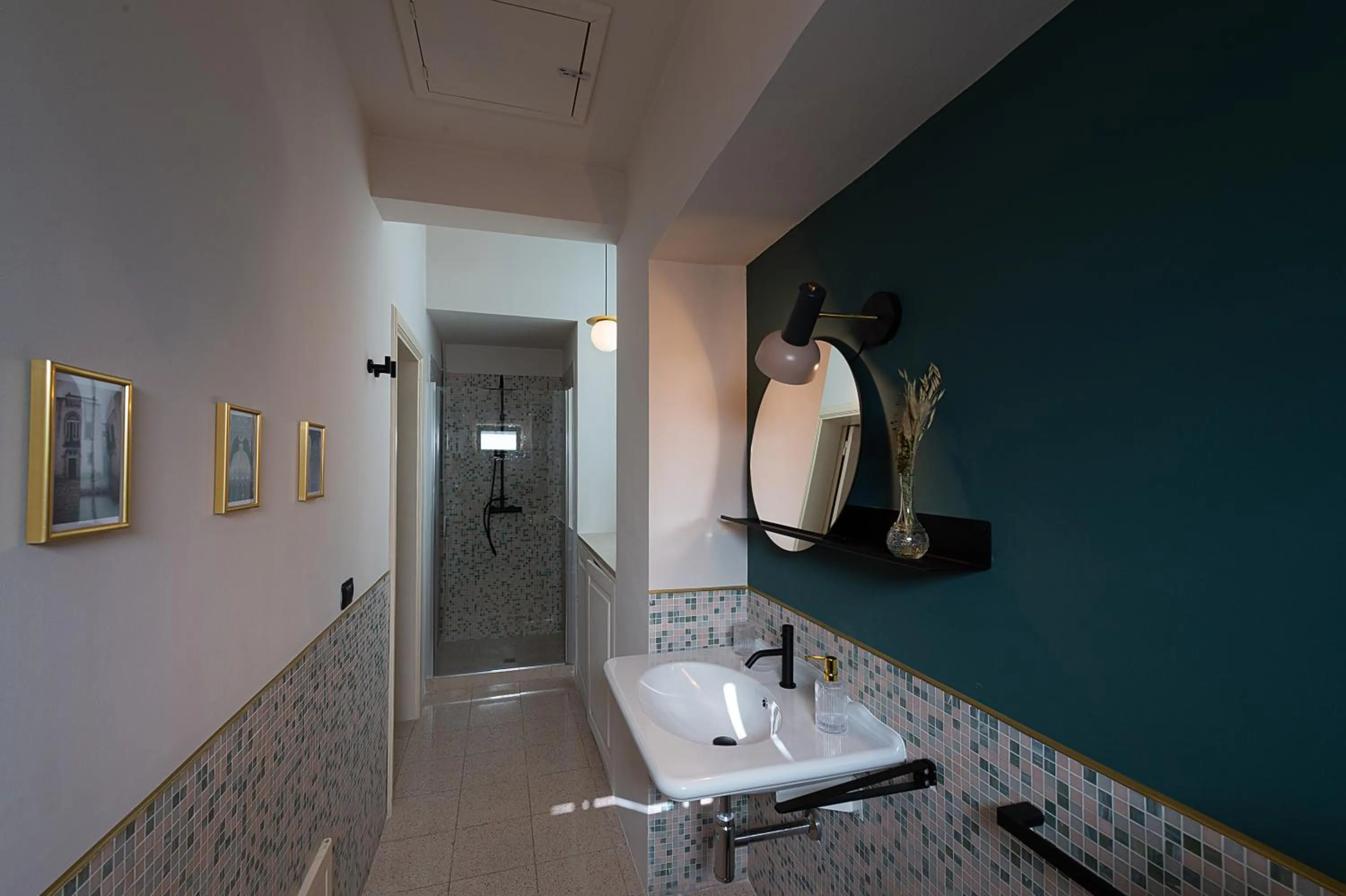 Bathroom in Palazzo Francesco Grassi