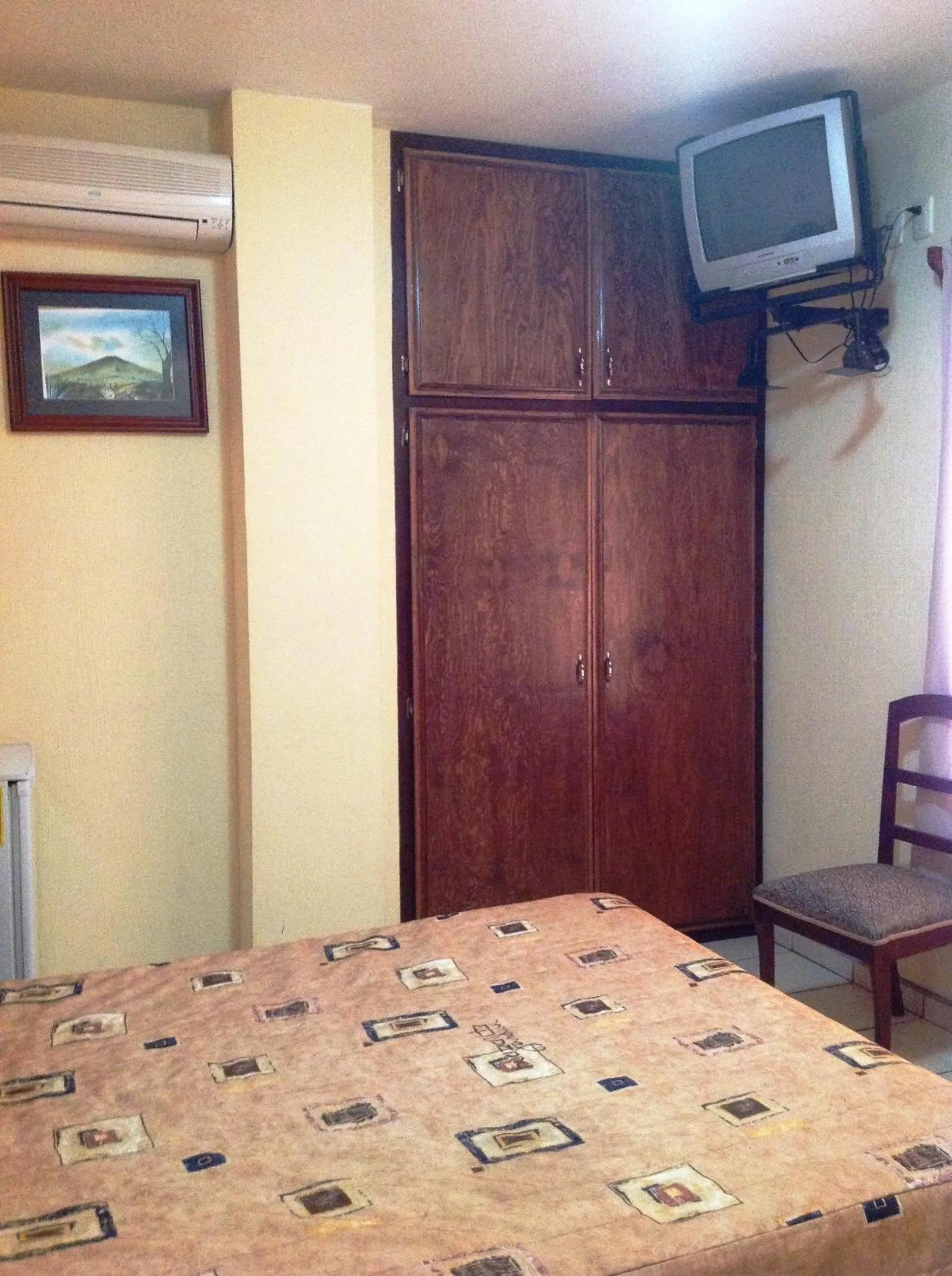 TV and multimedia in Plaza Jardin