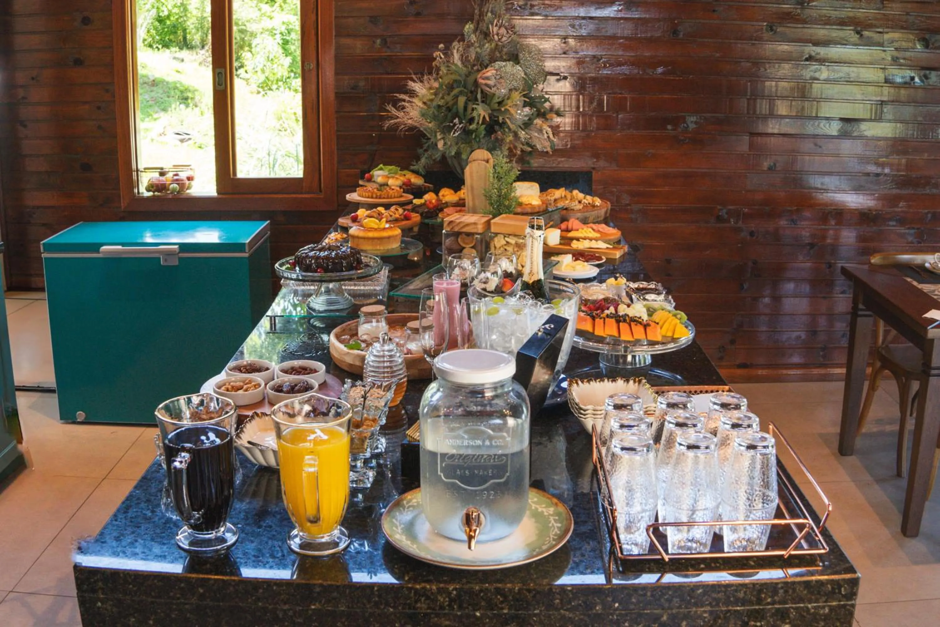 Buffet breakfast in Valle Ristretto - Exclusivo para Casais