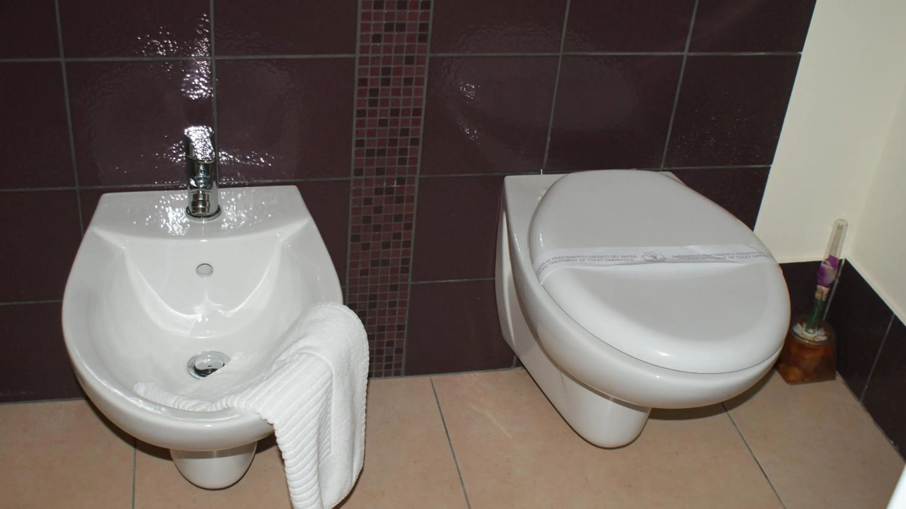 Bathroom in Mimí Hotel