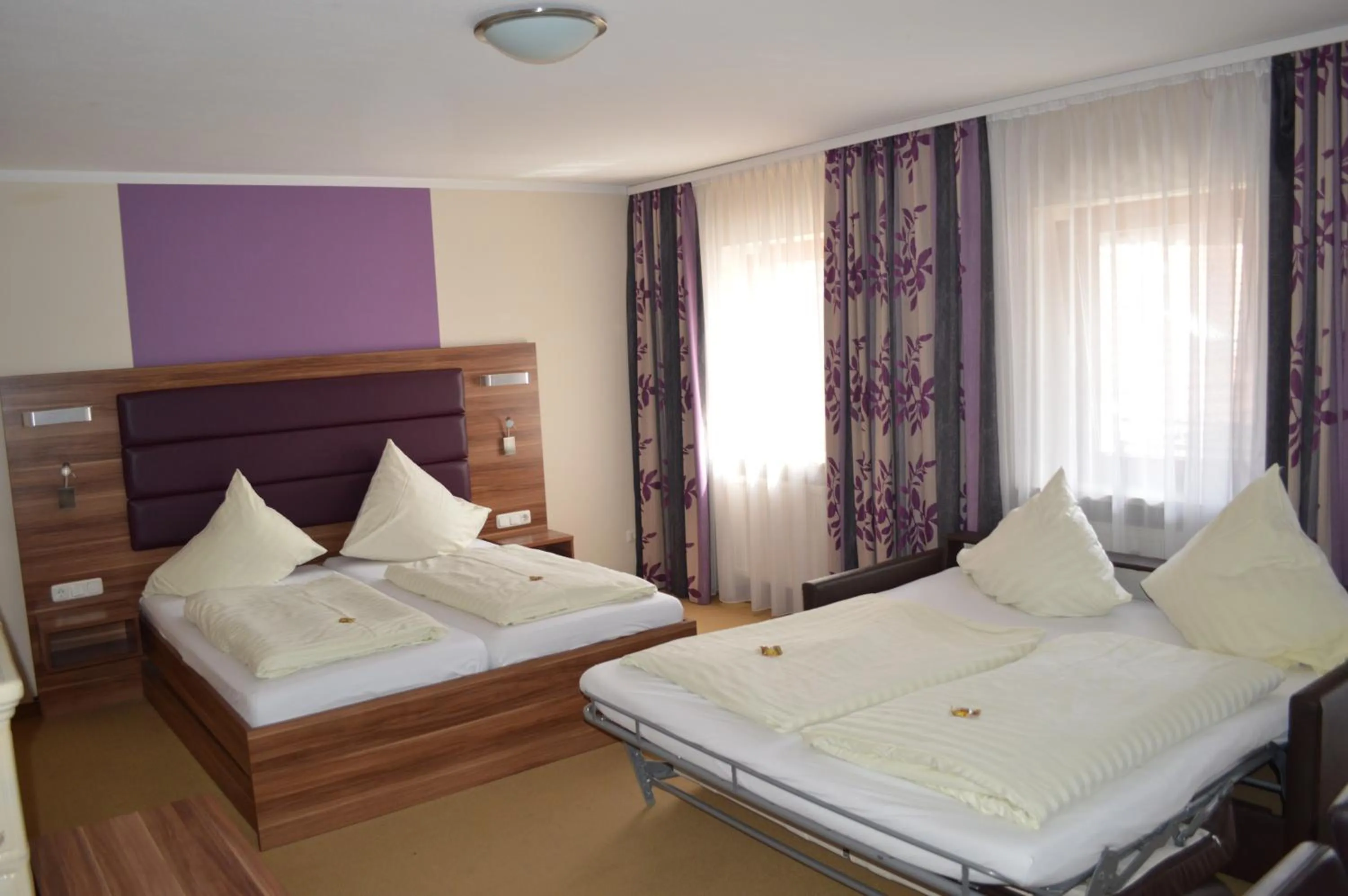 Photo of the whole room, Bed in Hotel Daimerwirt