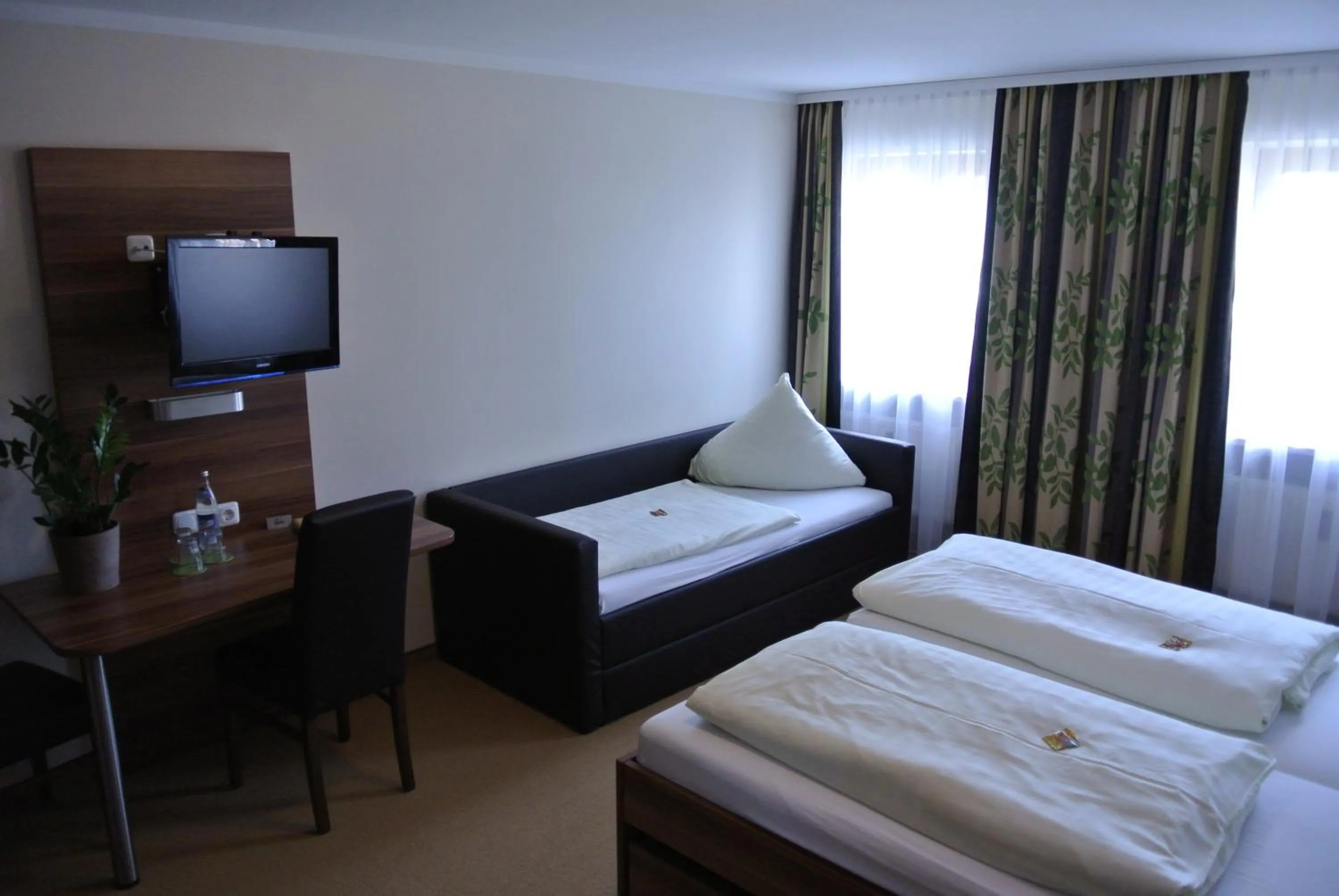 Photo of the whole room, Bed in Hotel Daimerwirt