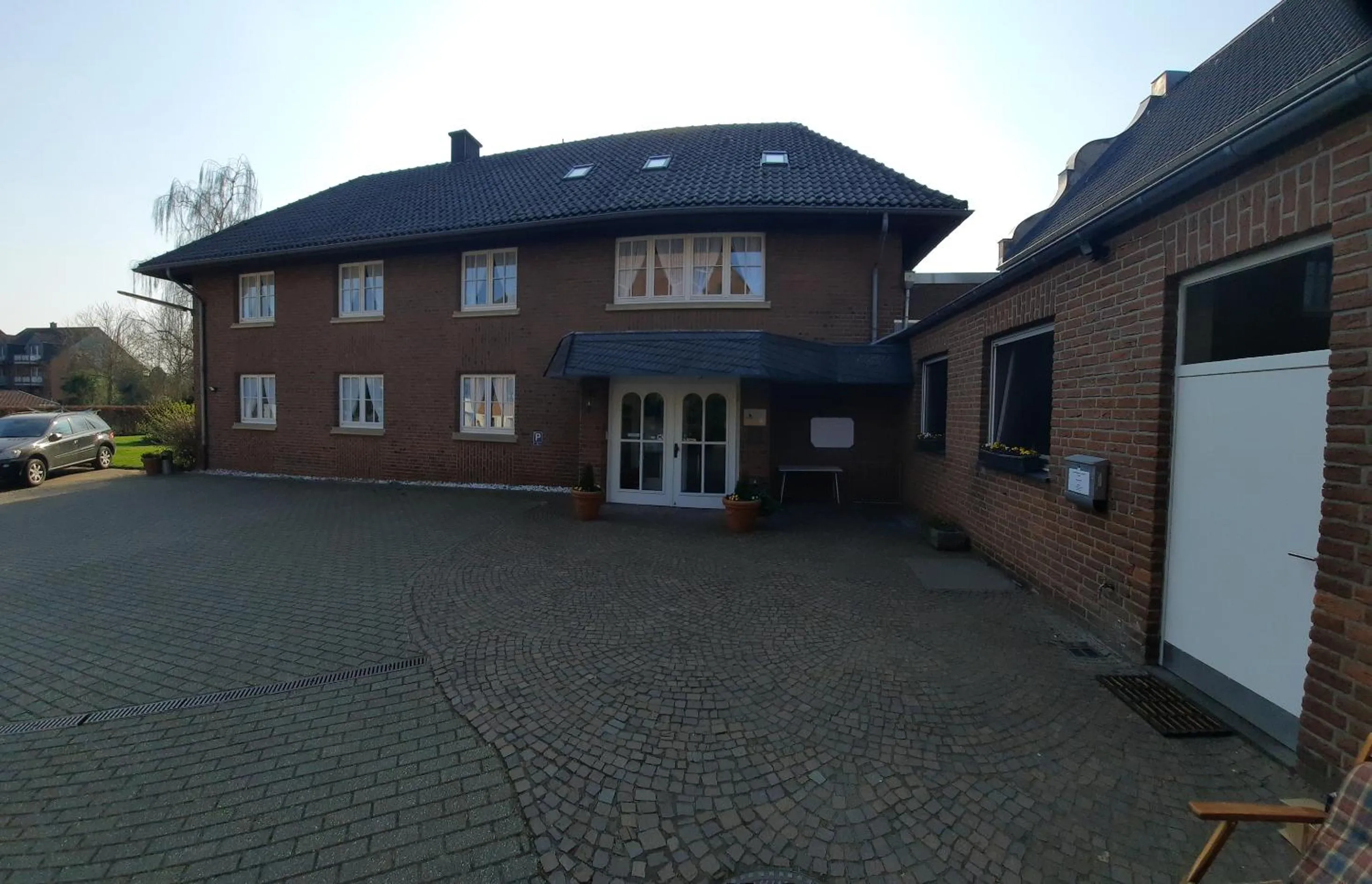 Property building in Hotel zur Brücke